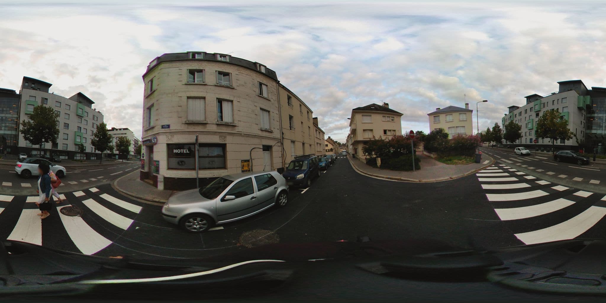 Street view near Hôtel au 5.9, Tours — © monsieur_a (CC BY-SA · Mapillary)