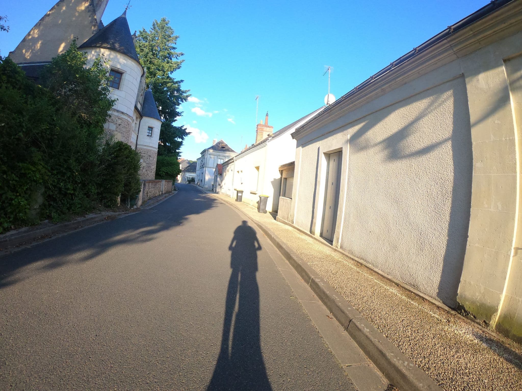 Street view near Manoir du Rouvre, Mettray — © cartocite (CC BY-SA · Mapillary)