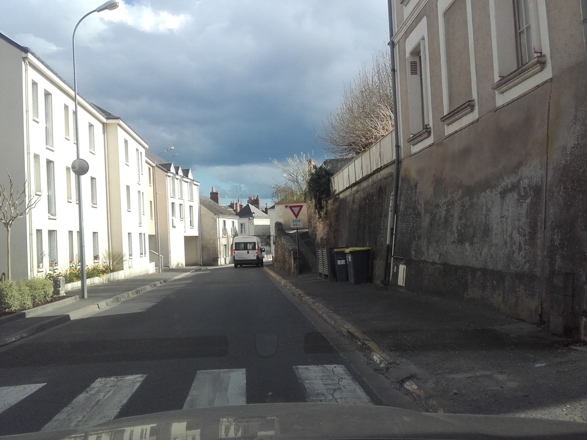 Street view near Teyras Gérard, Luynes — © cyrille37 (CC BY-SA · Mapillary)