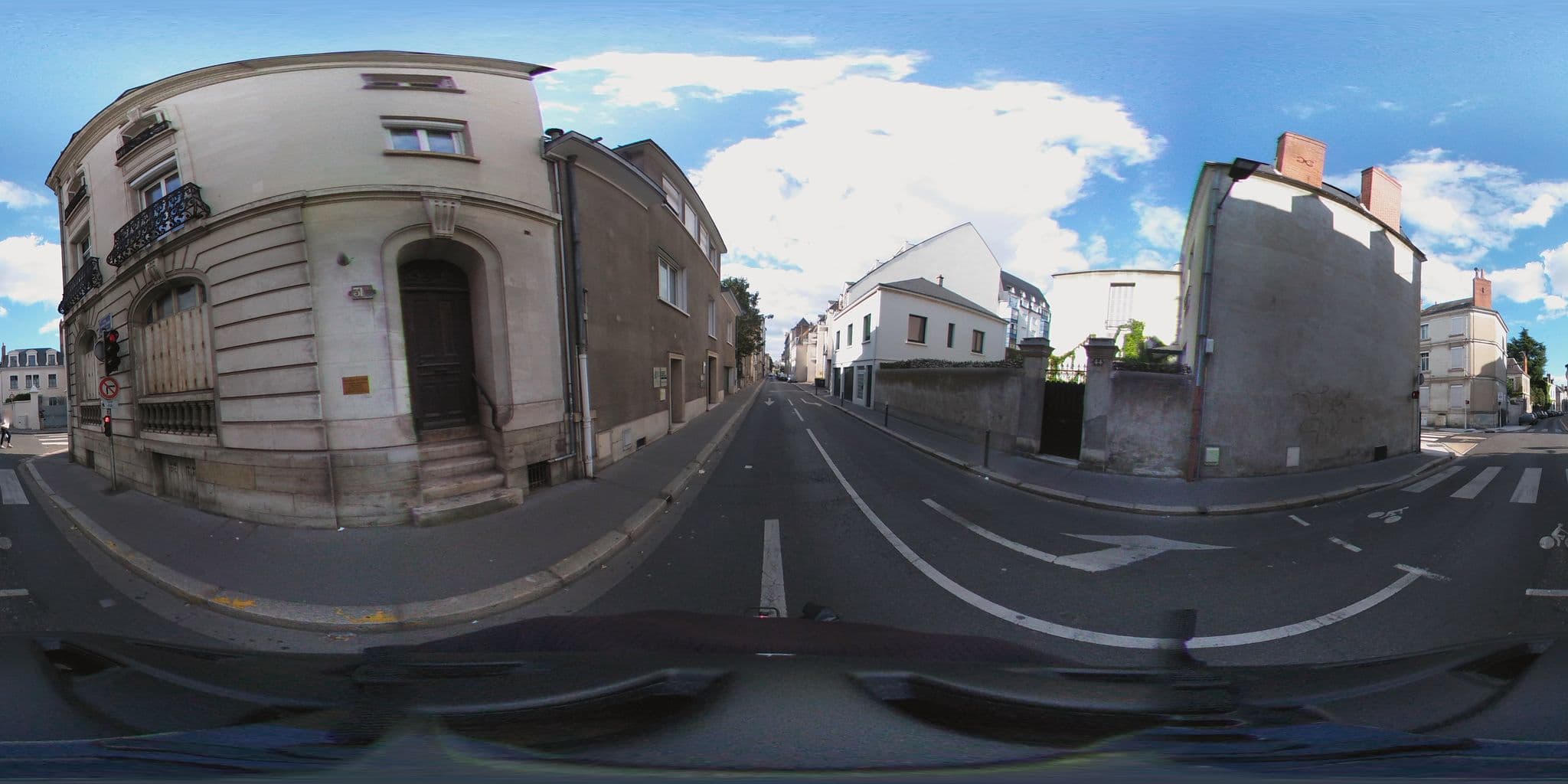 Street view near Dans La Xsara De J-M!, La Riche — © monsieur_a (CC BY-SA · Mapillary)