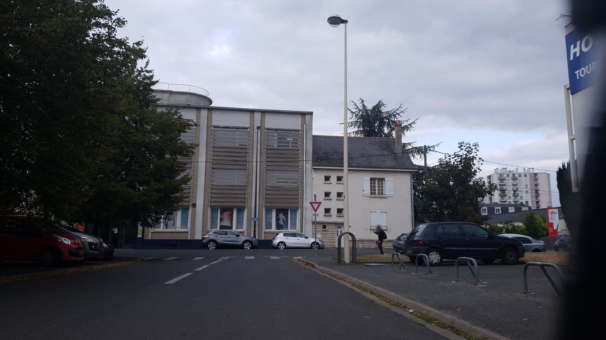 Street view near Coworking - Wojo Spot - ibis Tours Centre Giraudeau, La Riche — © mattboll (CC BY-SA · Mapillary)