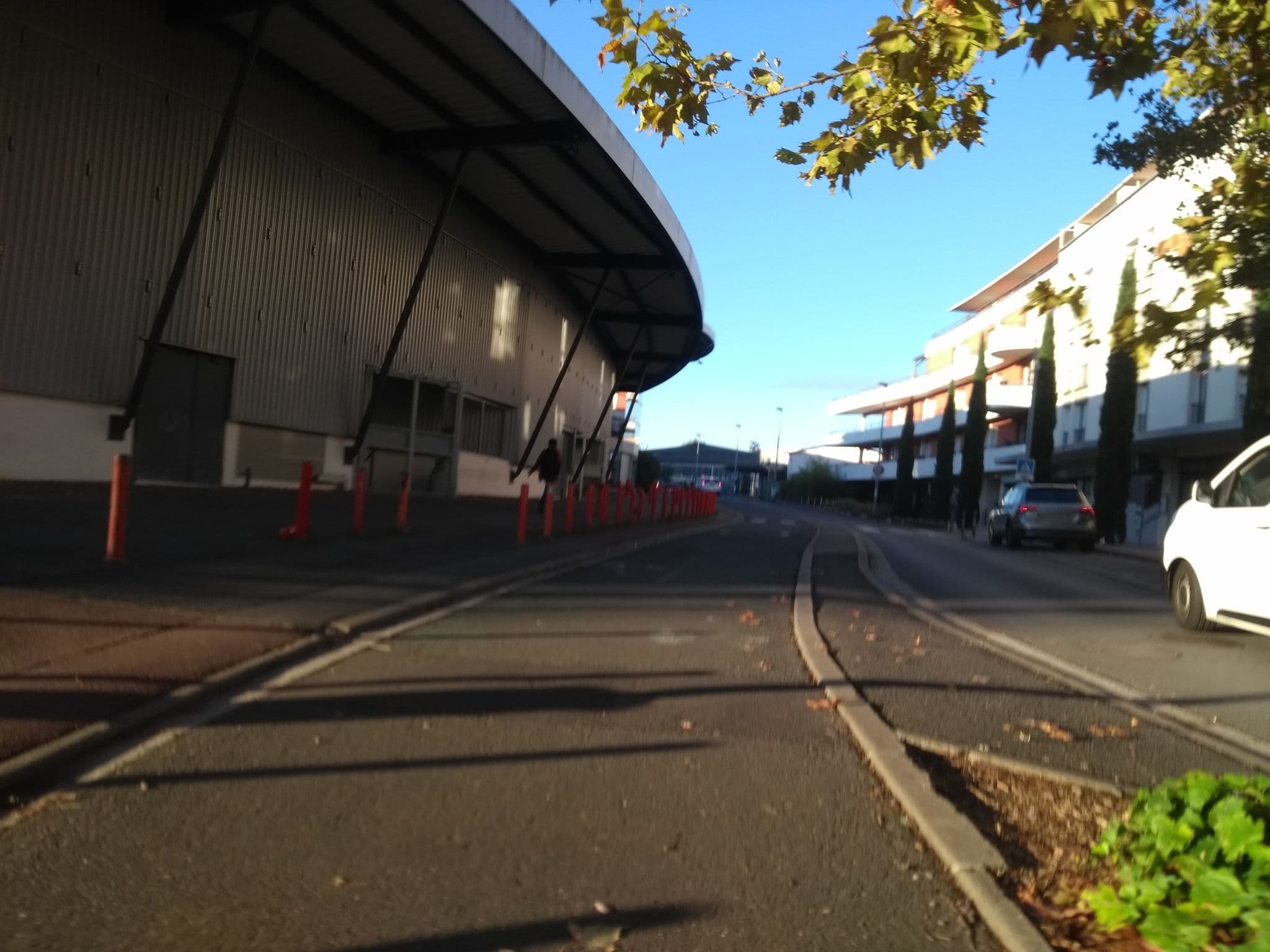 Street view near Teneo Appart Hôtel, Talence — © gitouche (CC BY-SA · Mapillary)