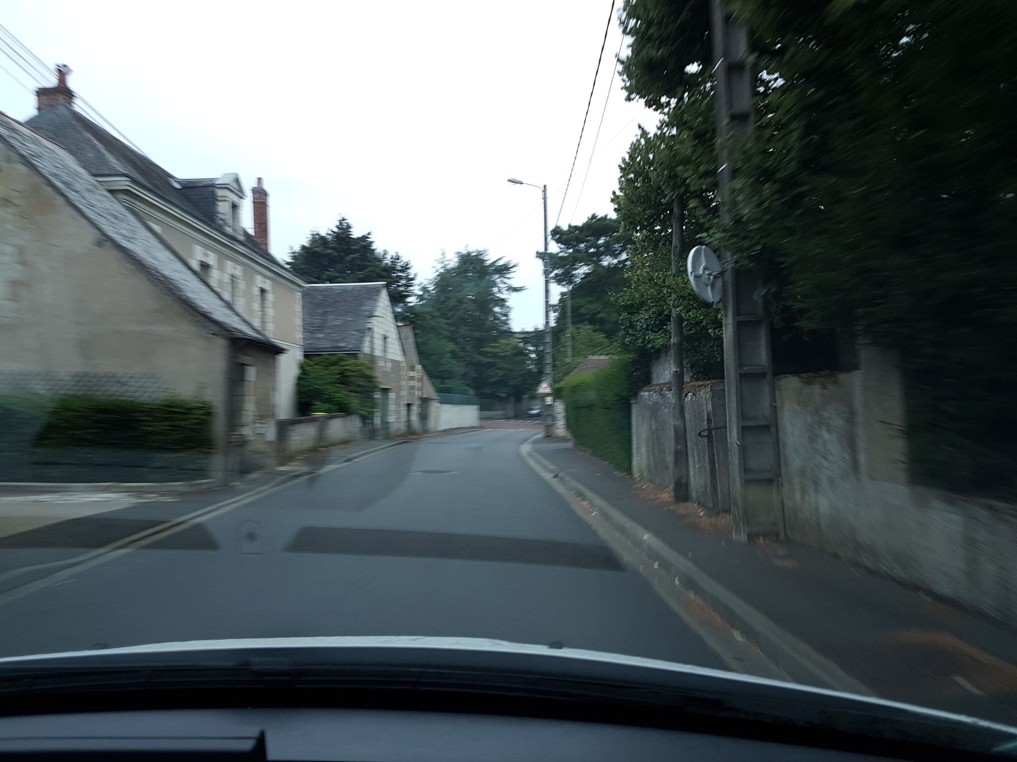Street view near La Cromaline, Saint-Avertin — © grrosminet (CC BY-SA · Mapillary)