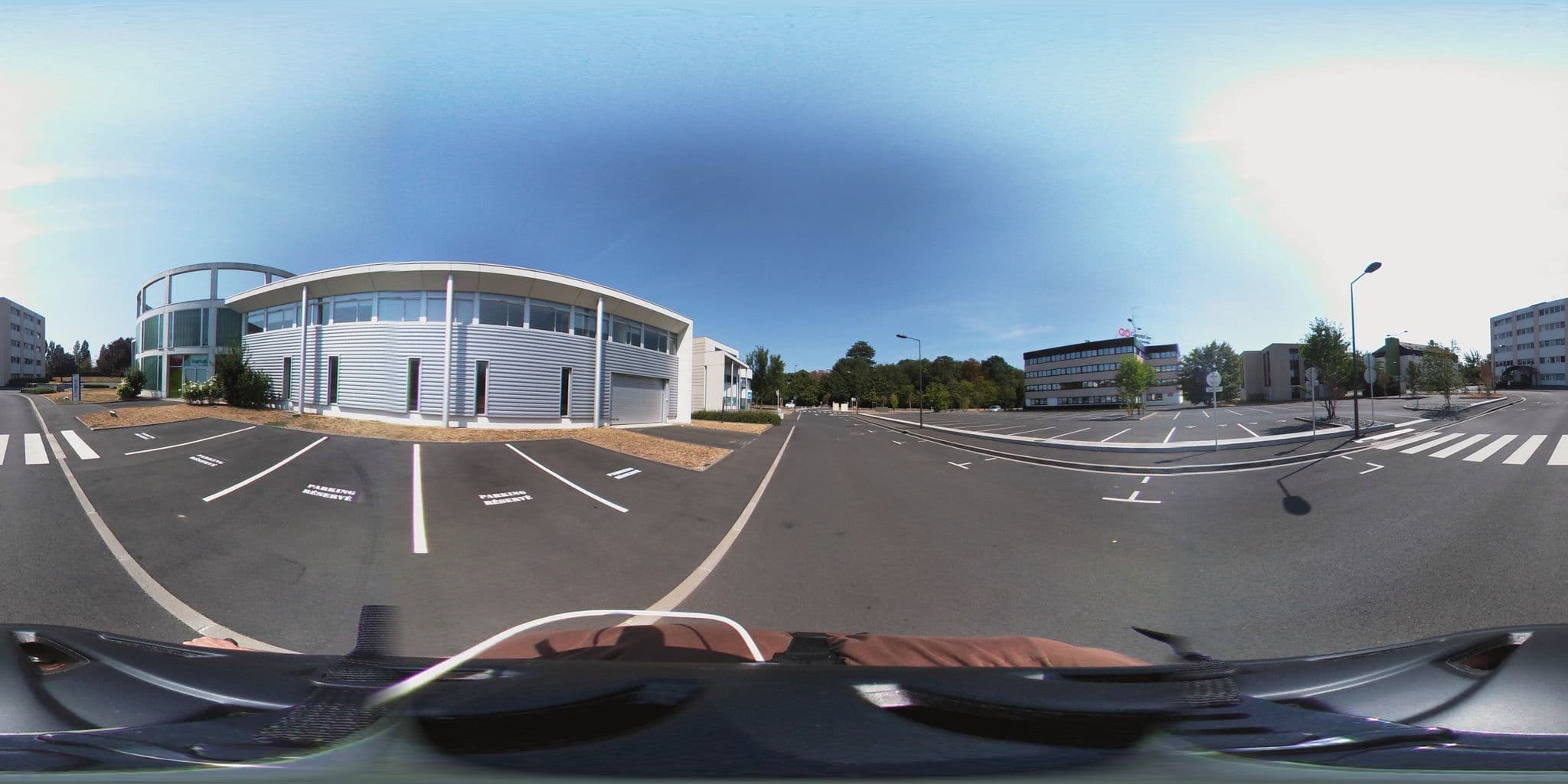 Street view near Ansamble, Saint-Avertin — © monsieur_a (CC BY-SA · Mapillary)