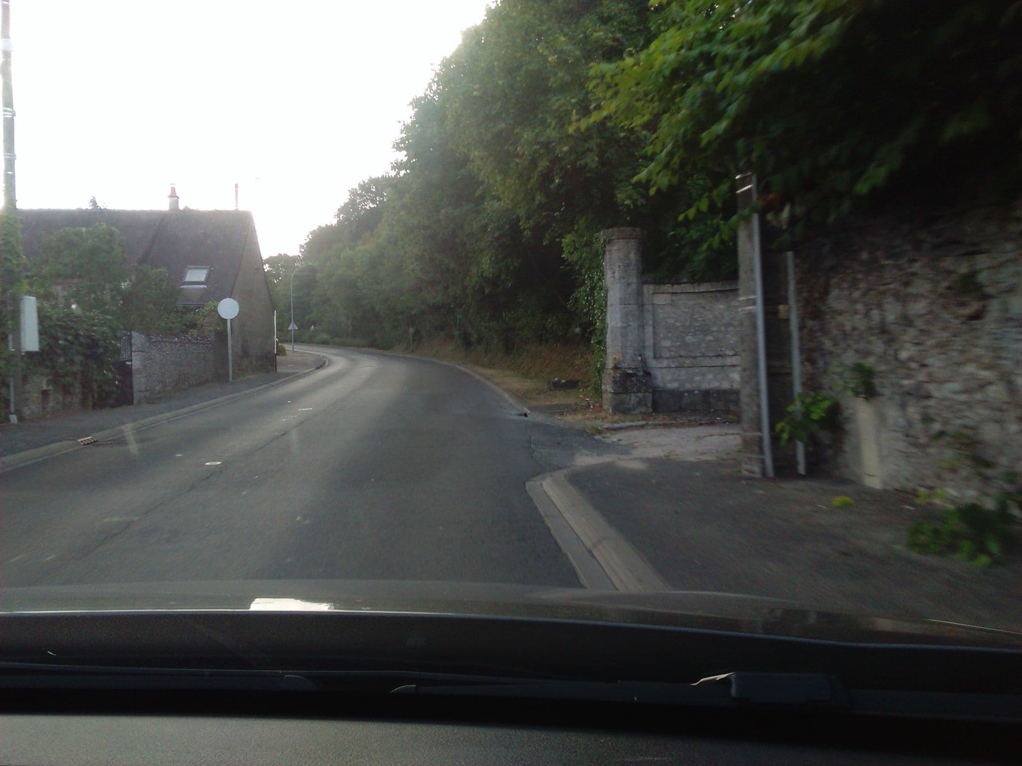 Street view near Les écuries de la Rozelle, Cellettes — © lluc (CC BY-SA · Mapillary)