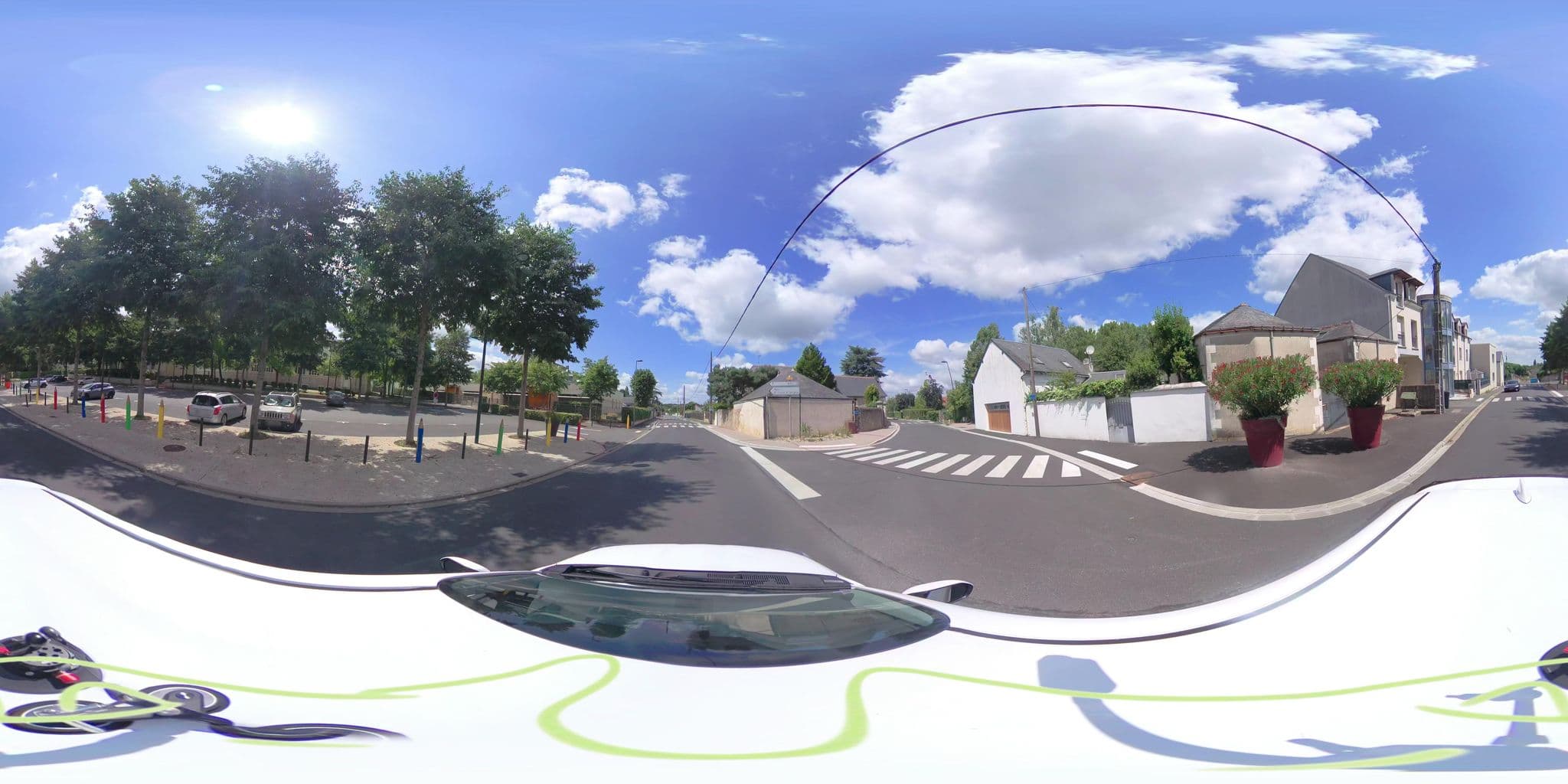 Street view near Communauté Communes du Val de l'indre, Montbazon — © atchisson (CC BY-SA · Mapillary)