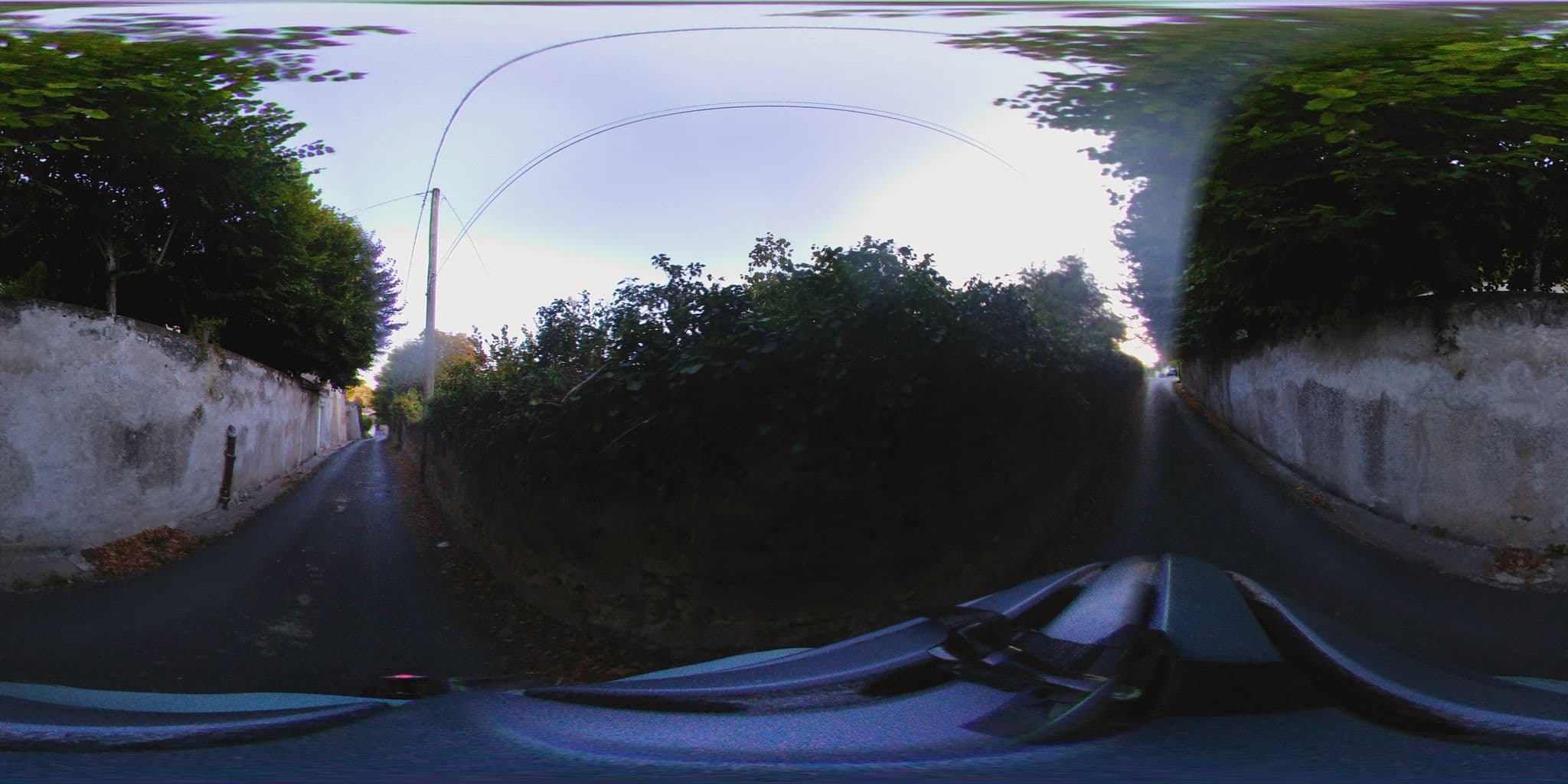 Street view near Hotel Valézieux, Rochecorbon — © alixun (CC BY-SA · Mapillary)
