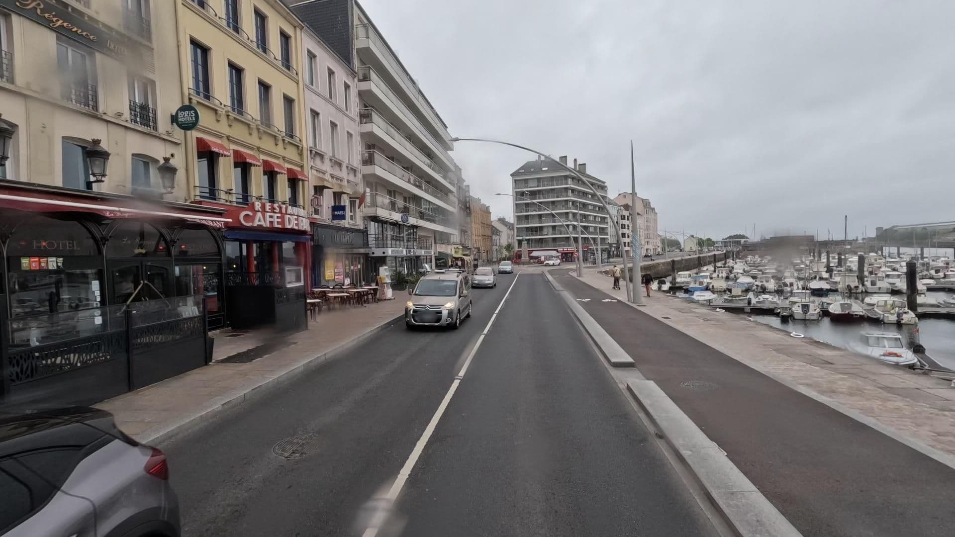 Street view near La Régence, Cherbourg — © bct (CC BY-SA · Mapillary)