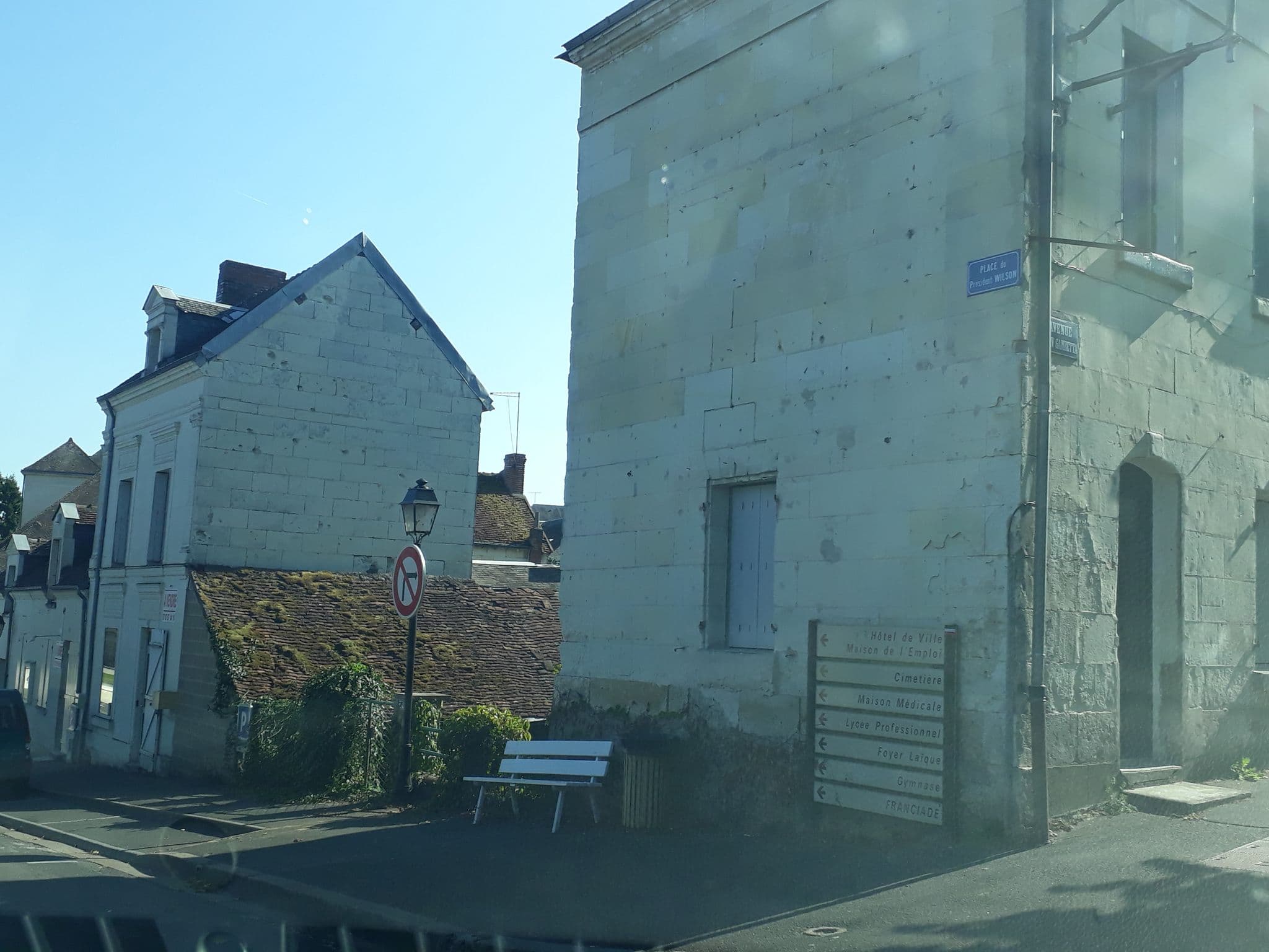 Street view near Gîte OZOO, Saint-Aignan — © df45 (CC BY-SA · Mapillary)