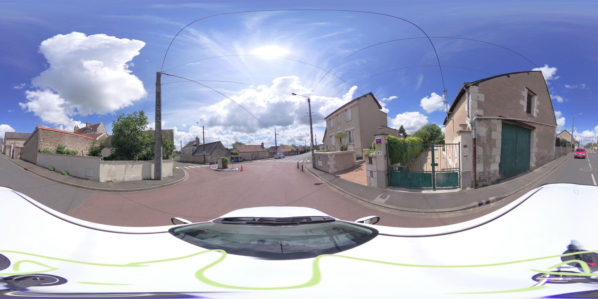 Street view near House Les Oliviers, Saint-Avertin — © atchisson (CC BY-SA · Mapillary)
