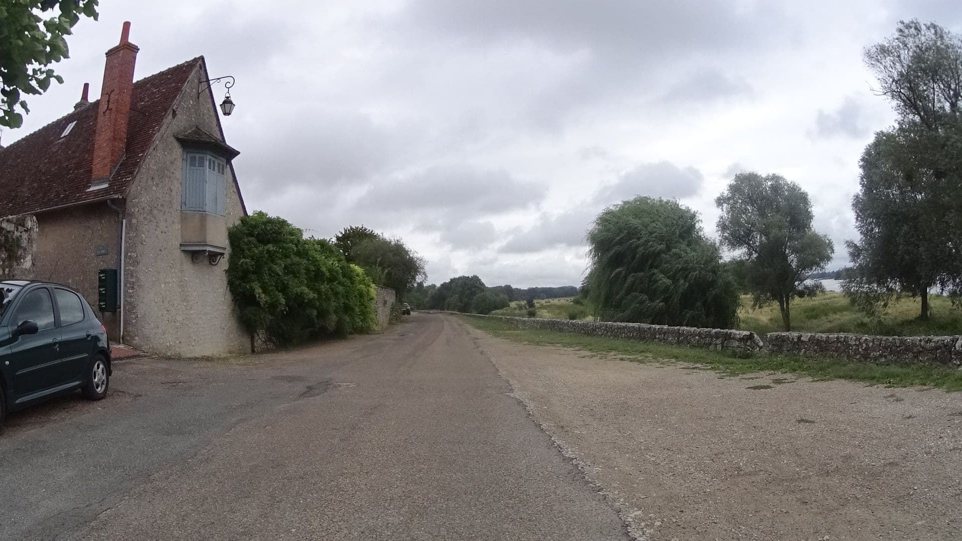 Street view near La Nuzée, Montlivault — © ramap (CC BY-SA · Mapillary)