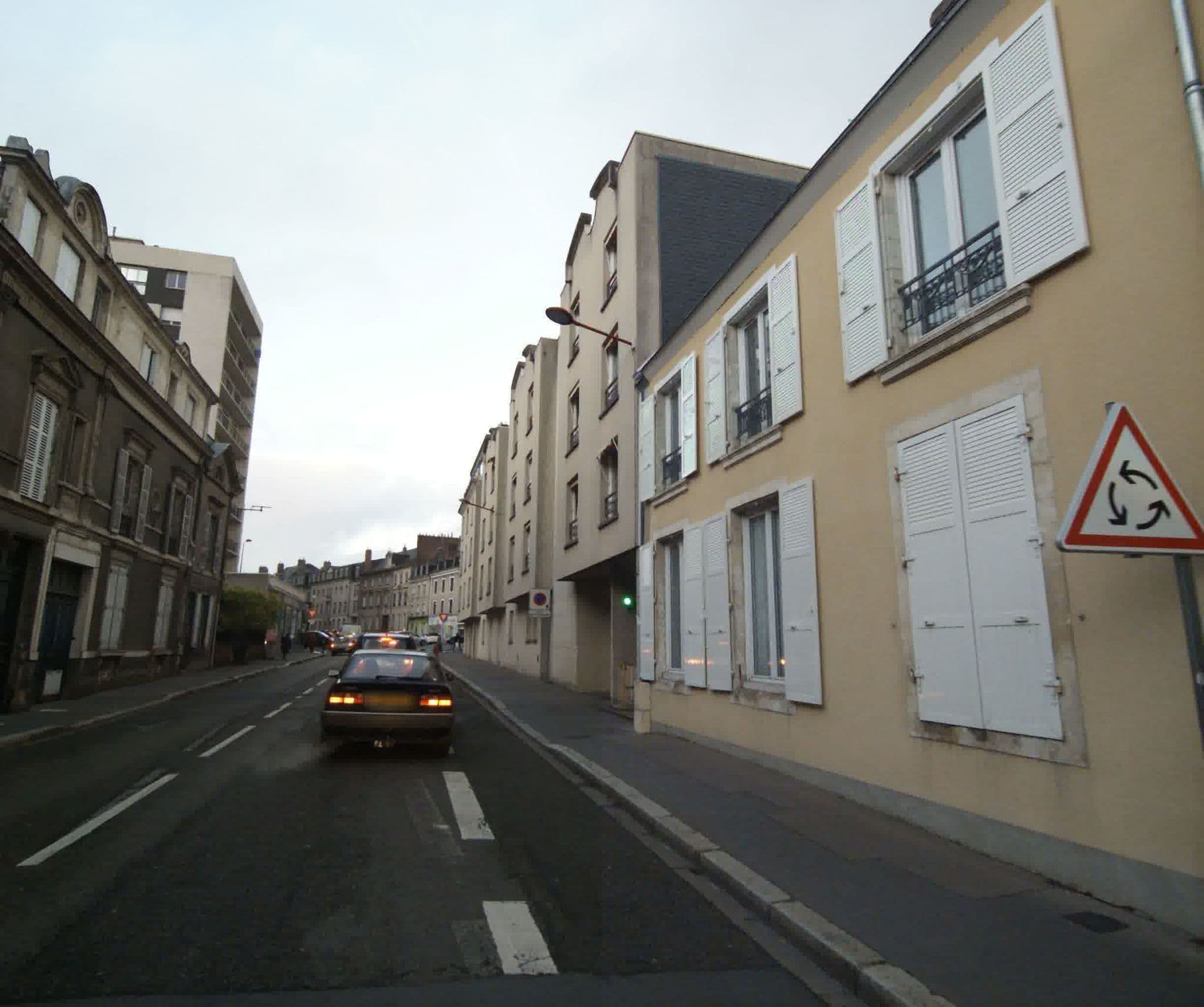 Street view near Duhem Bernard, Le Mans — © sogefi (CC BY-SA · Mapillary)
