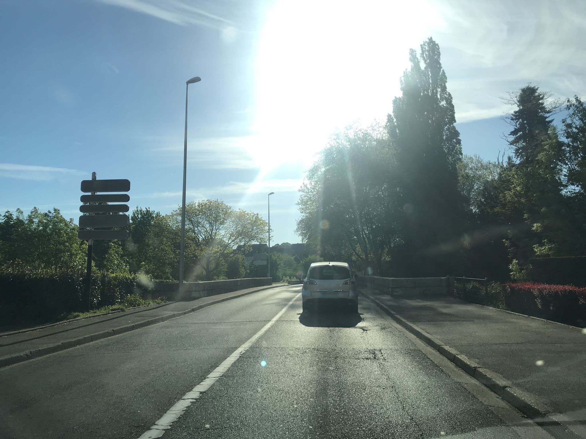 Street view near B&B Hôtel, Chartres — © unmap (CC BY-SA · Mapillary)