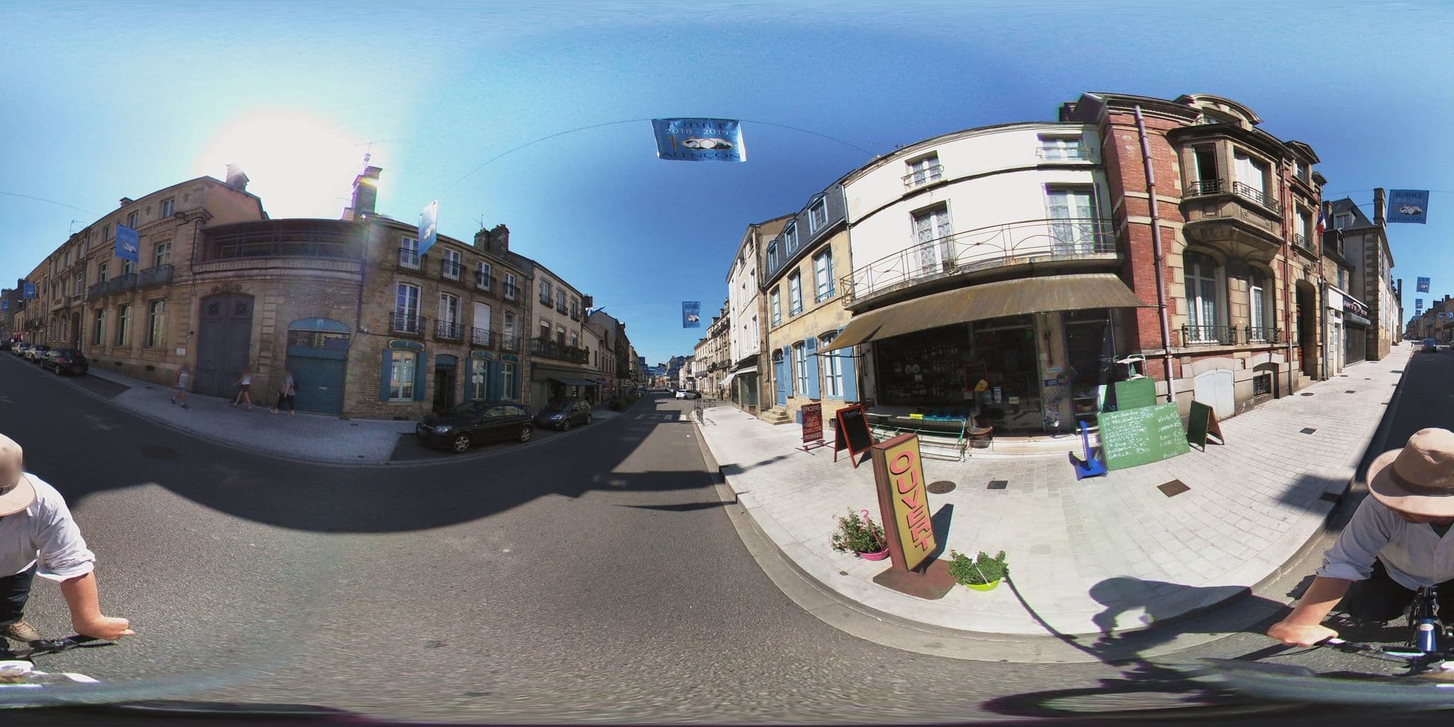 Street view near La Renaissance du Grand Cerf, Alençon — © geovelo (CC BY-SA · Mapillary)