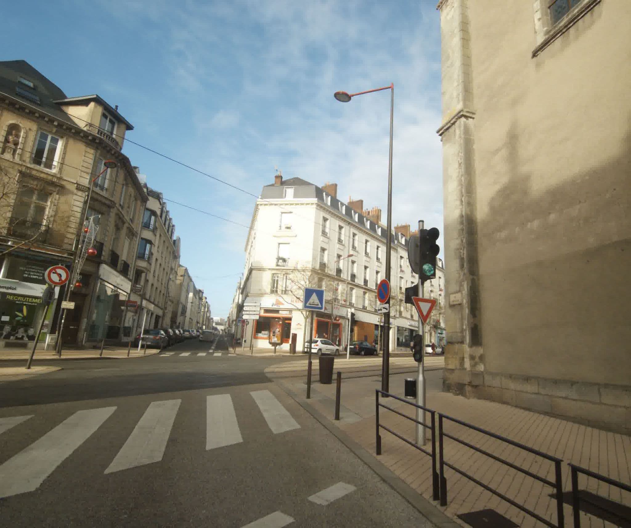 Street view near Gîtes de France Sarthe, Le Mans — © sogefi (CC BY-SA · Mapillary)