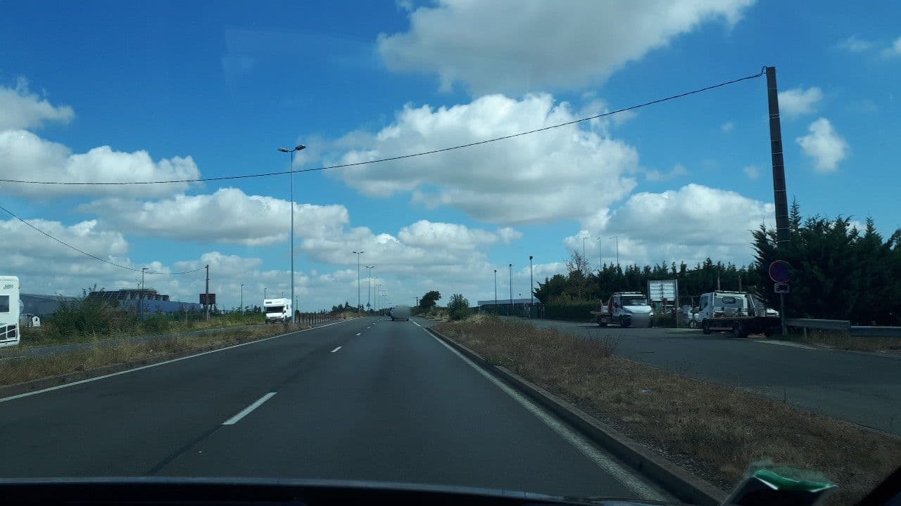 Street view near Balladins Vendome, Vendôme — © lluc (CC BY-SA · Mapillary)