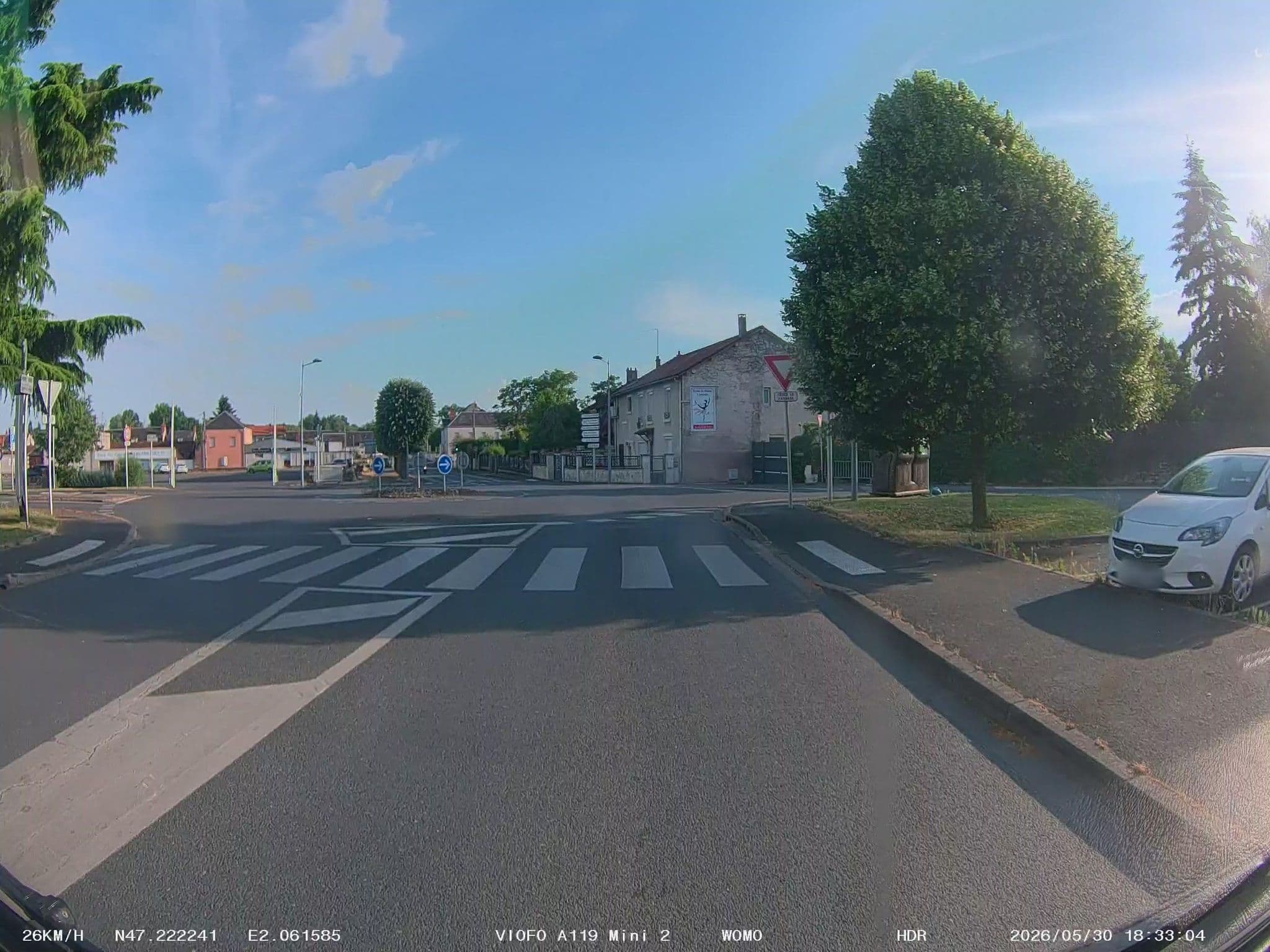 Street view near Auberge de Jeunesse HI Vierzon, Vierzon — © soulcover (CC BY-SA · Mapillary)