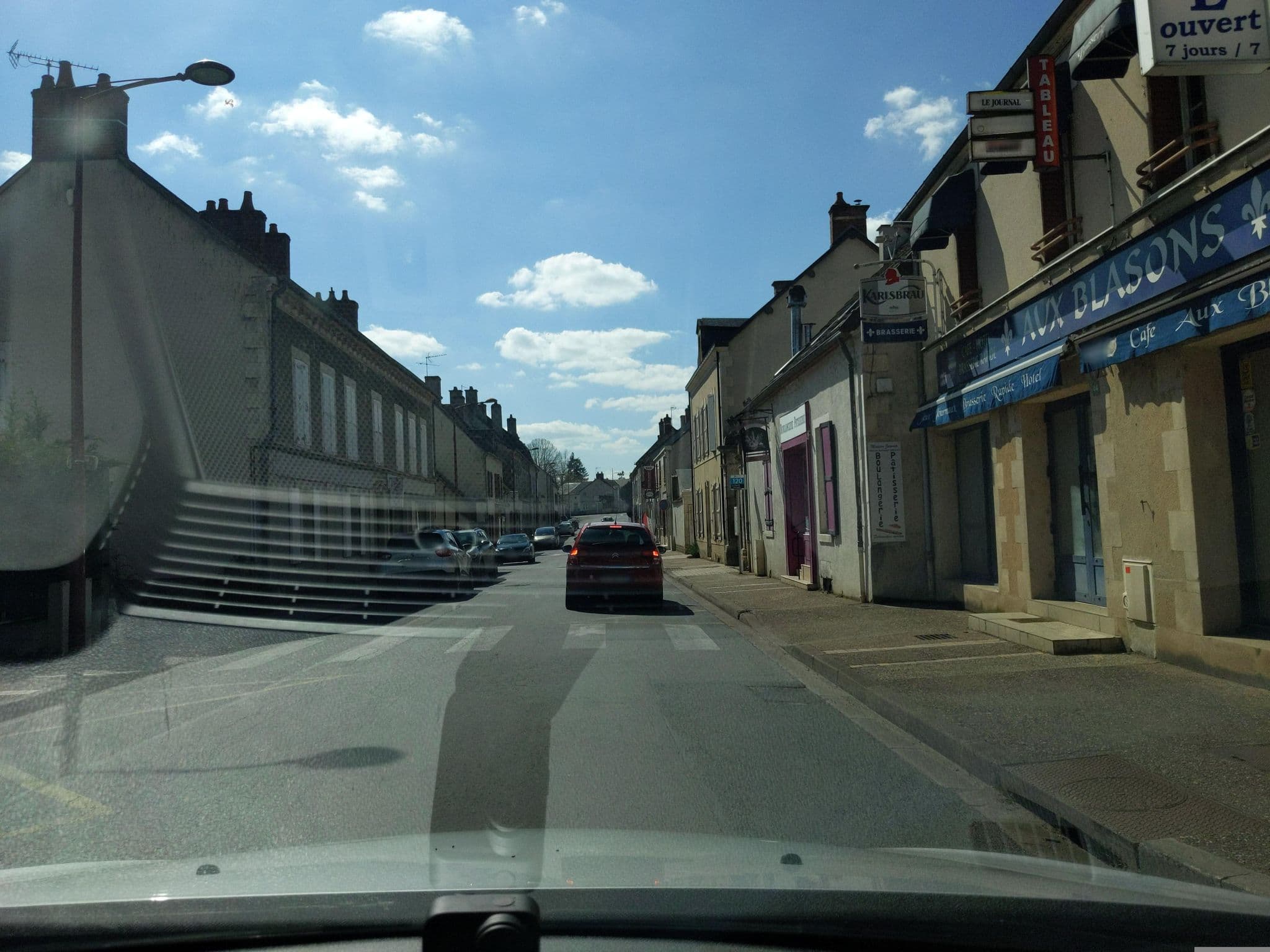Street view near Aux Blasons, Herry — © Wodner (CC BY-SA · Mapillary)