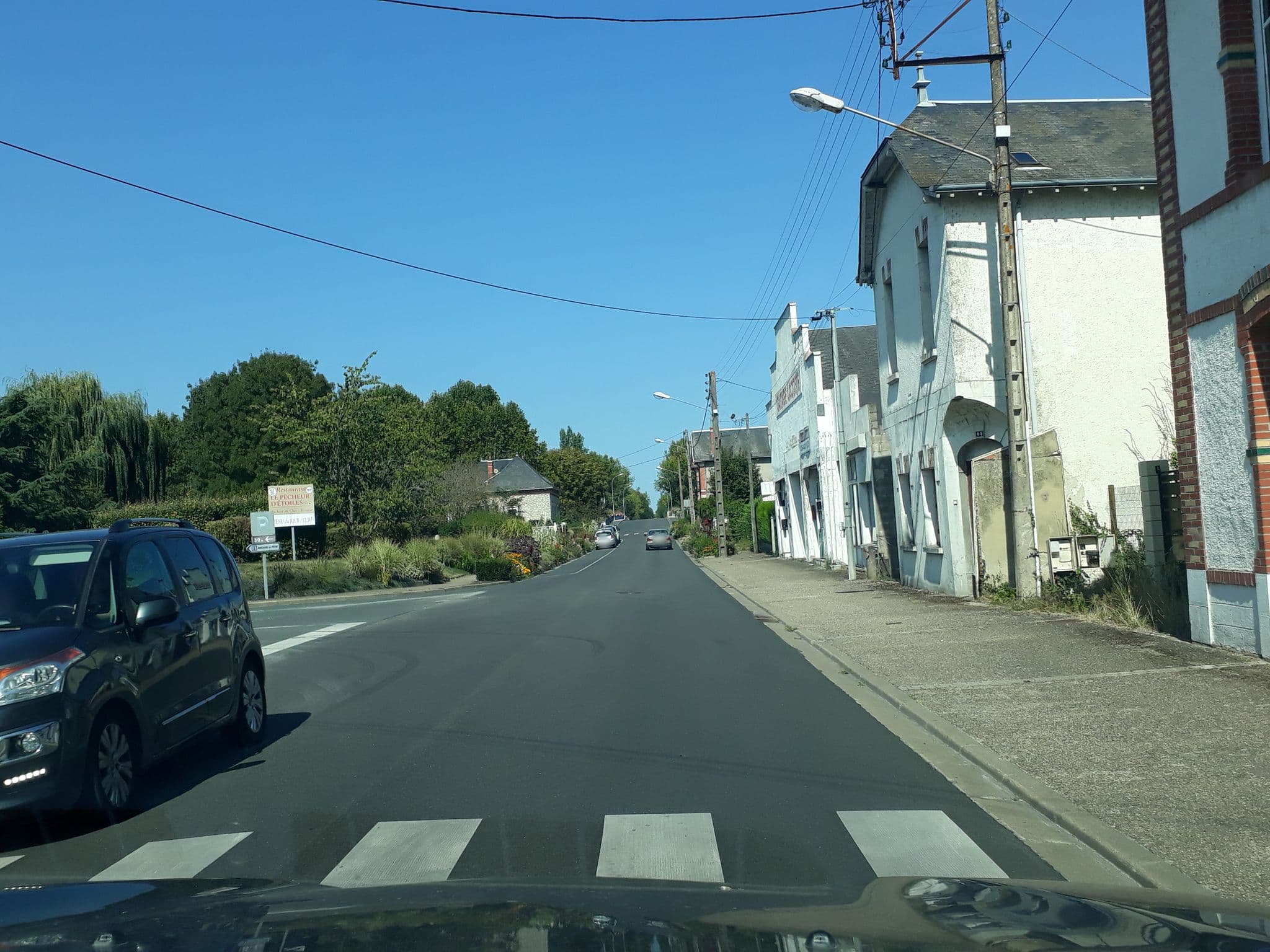 Street view near Hôtel de la Plage, Chabris — © df45 (CC BY-SA · Mapillary)