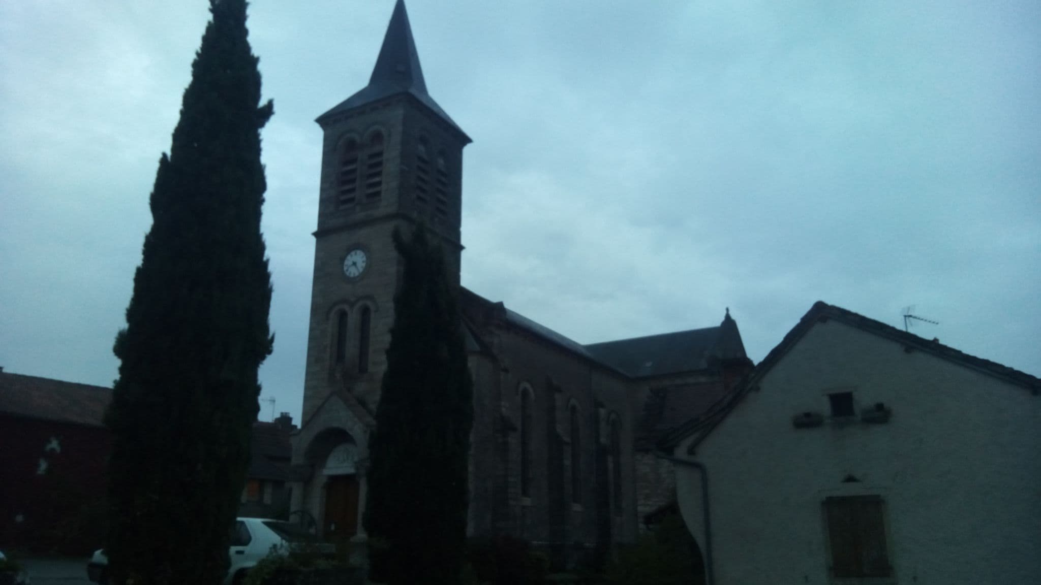 Street view near Gîte d'étape pèlerins, Cajarc — © malenki (CC BY-SA · Mapillary)