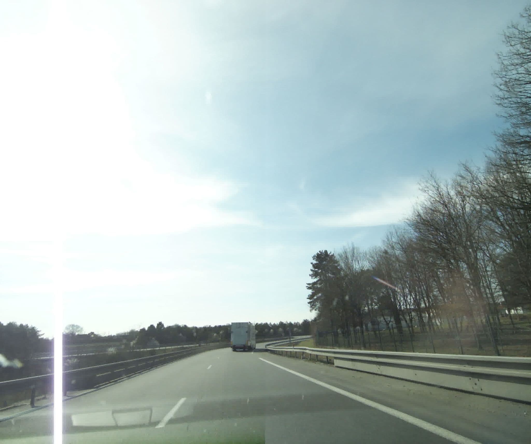 Street view near Break Hotel, Vierzon — © sogefi (CC BY-SA · Mapillary)