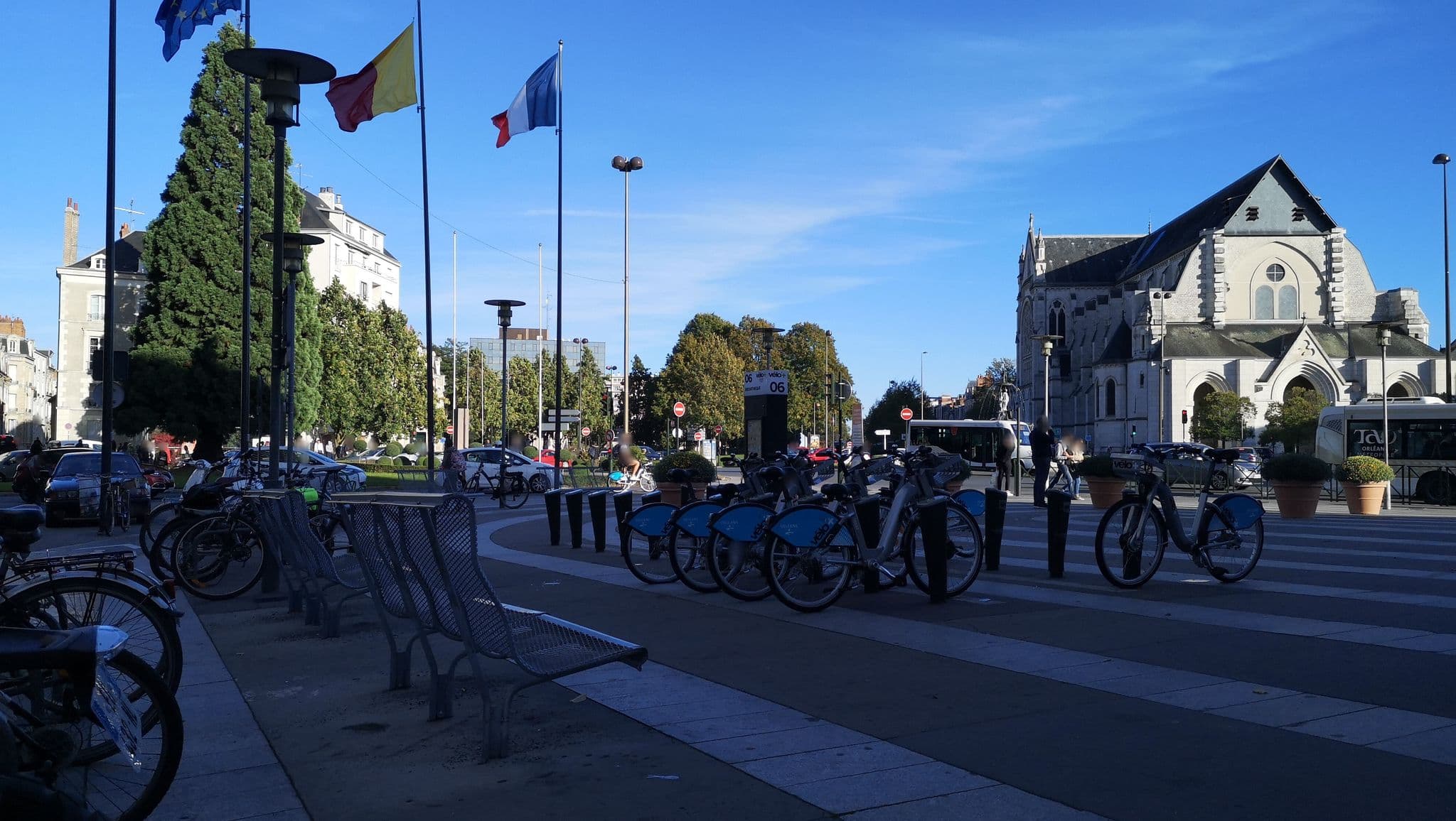 Street view near Hôtel Saint-Aignan, Orléans — © u4y0u (CC BY-SA · Mapillary)