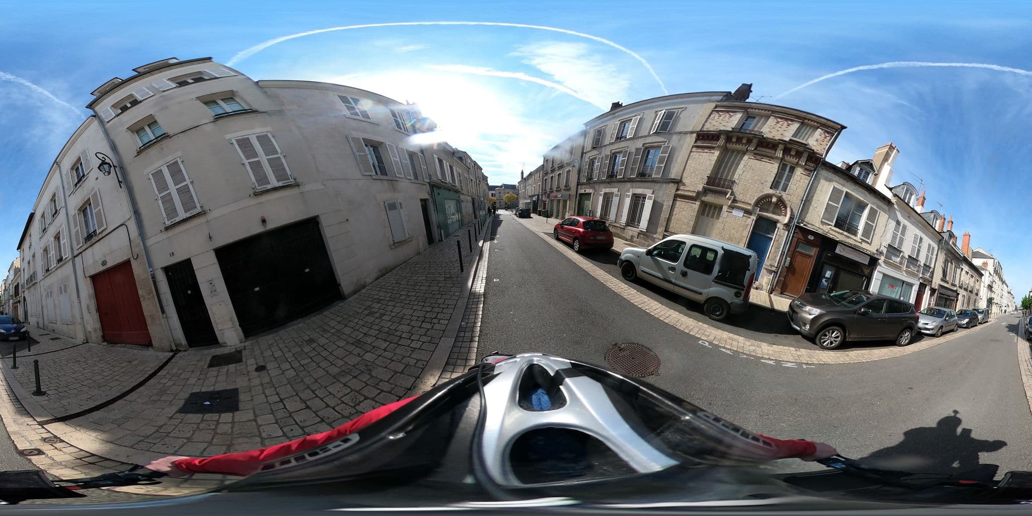 Street view near Gros tété loft, Orléans — © u4y0u (CC BY-SA · Mapillary)