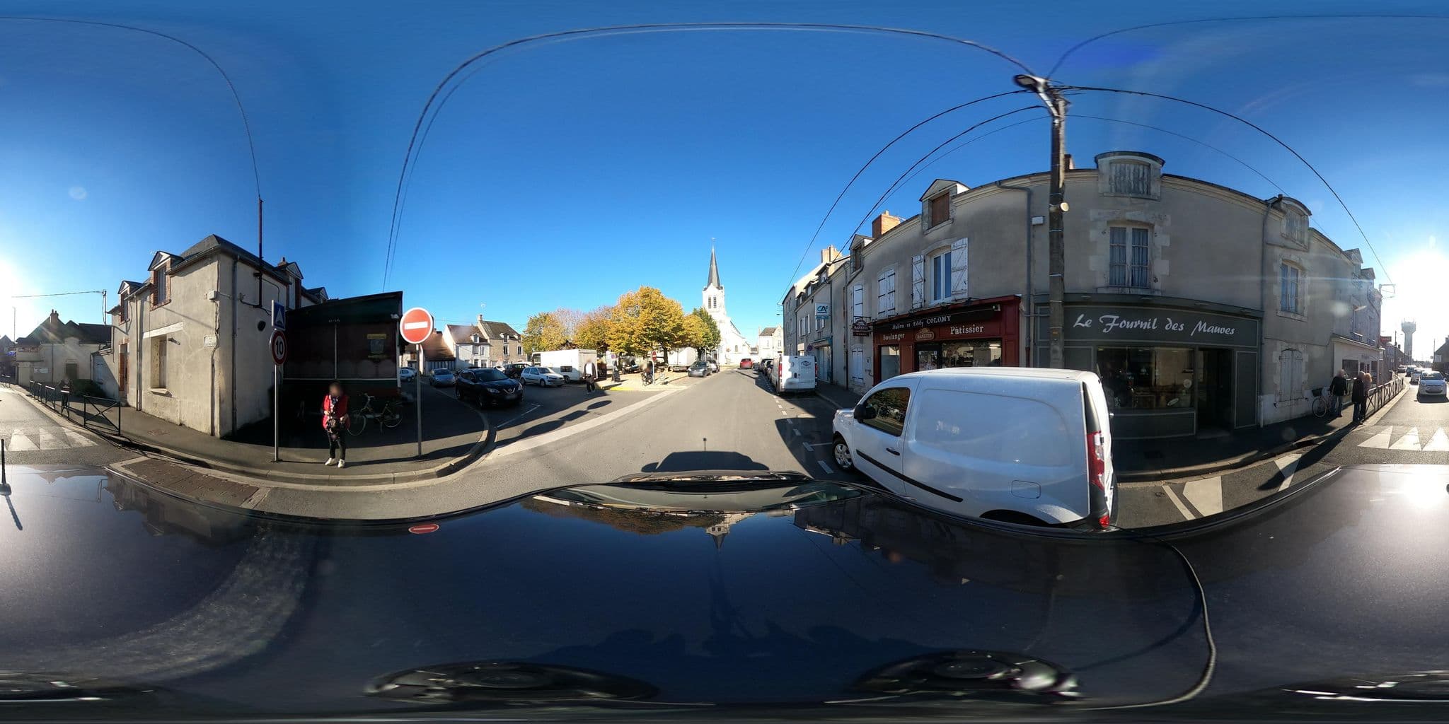 Street view near La Grolle, Chaingy — © u4y0u (CC BY-SA · Mapillary)