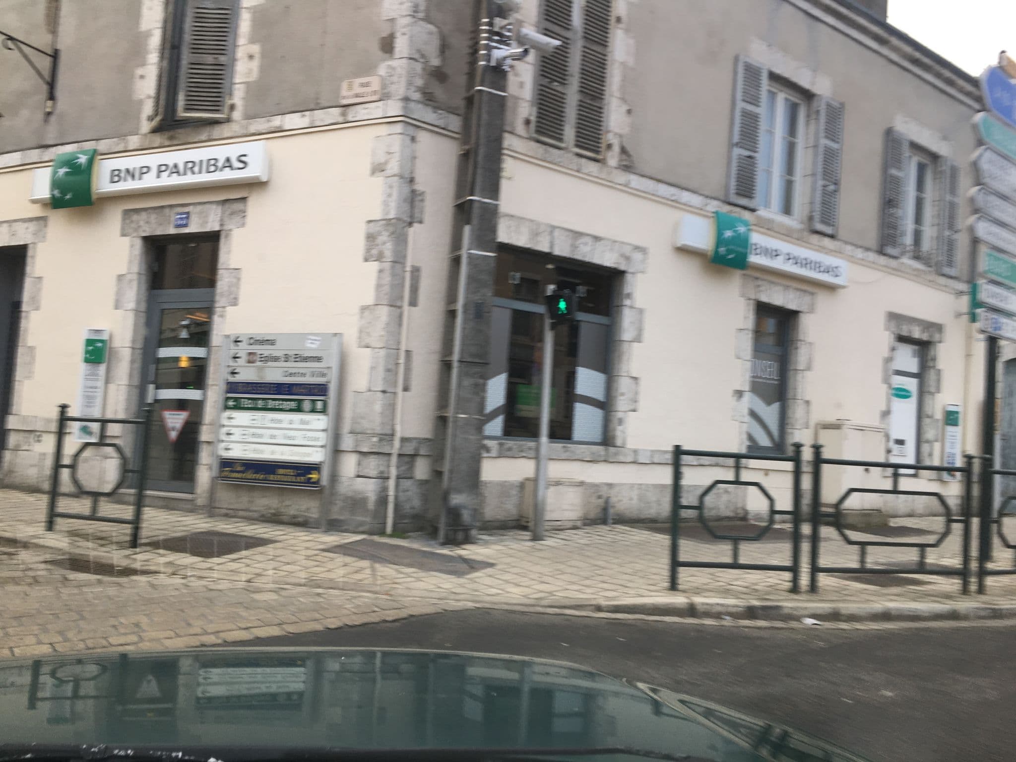 Street view near INTER-HOTEL Restaurant du Val de Loire, Beaugency — © df45 (CC BY-SA · Mapillary)