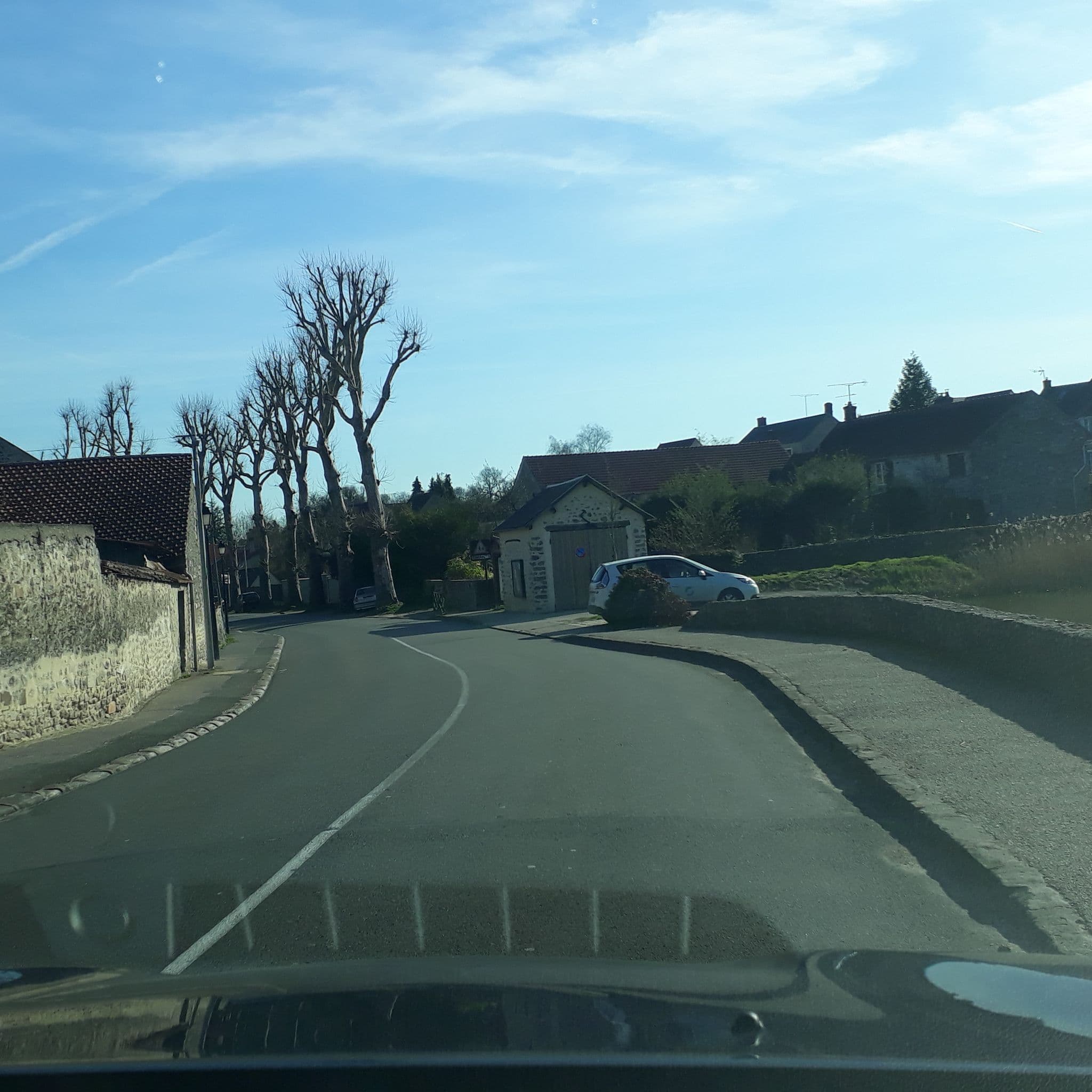 Street view near Gite de Charme, Boissy-le-Cutté — © df45 (CC BY-SA · Mapillary)