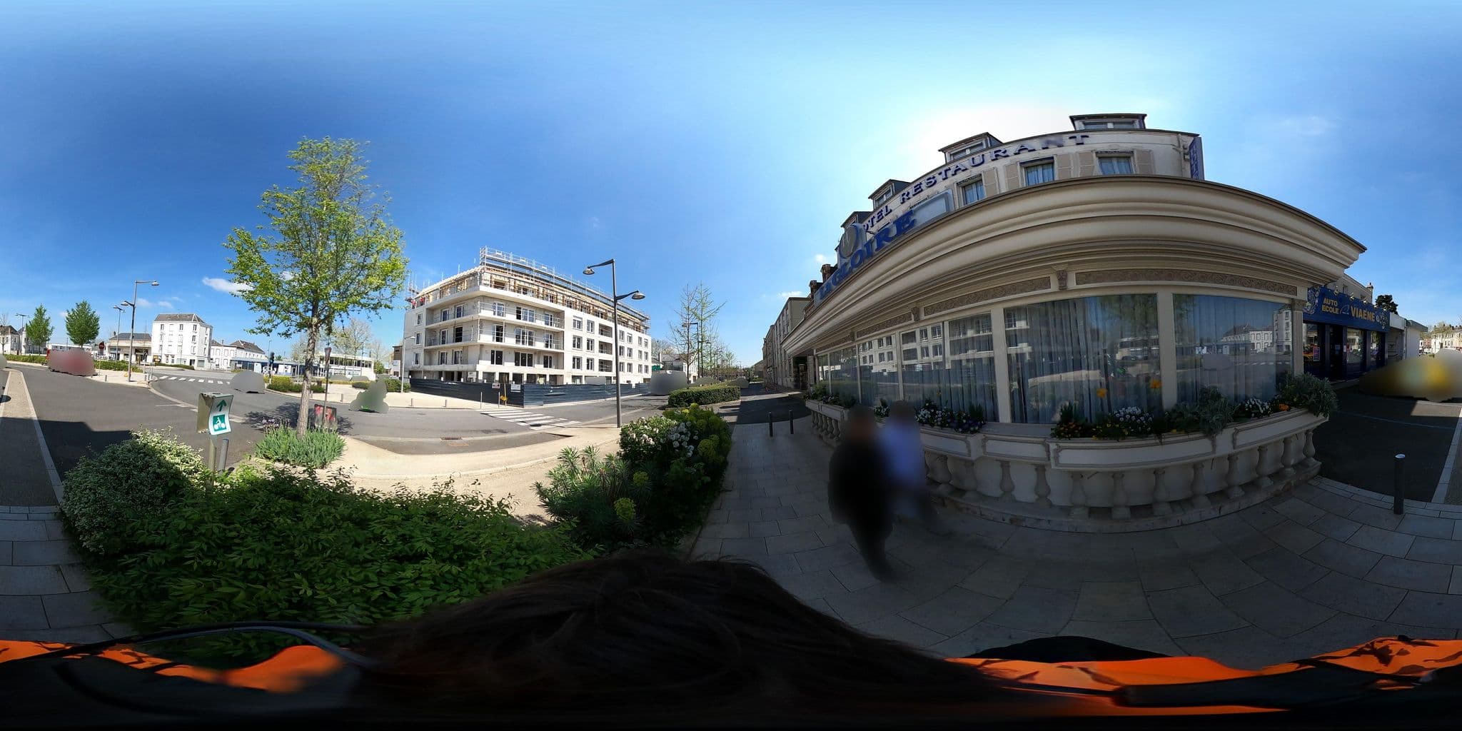 Street view near Hôtel Restaurant de la Gloire, Châlette-sur-Loing — © cartocite (CC BY-SA · Mapillary)