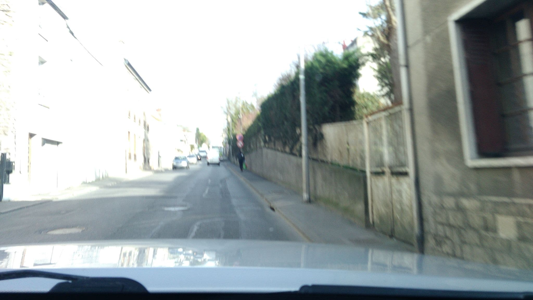 Street view near Office National Logement Etudiants, Melun — © gg77 (CC BY-SA · Mapillary)