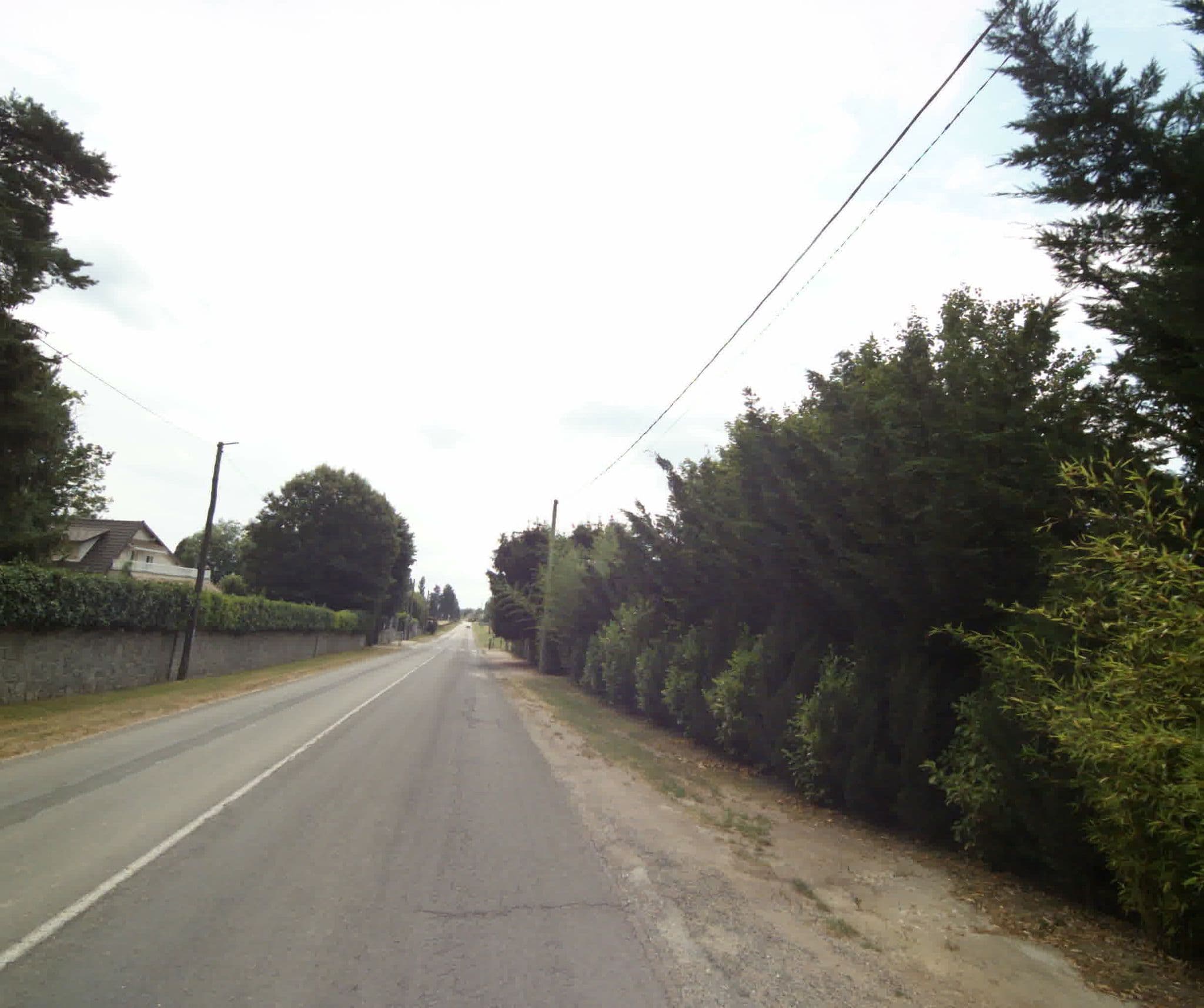 Street view near La Suite Barbizon, Barbizon — © sogefi (CC BY-SA · Mapillary)