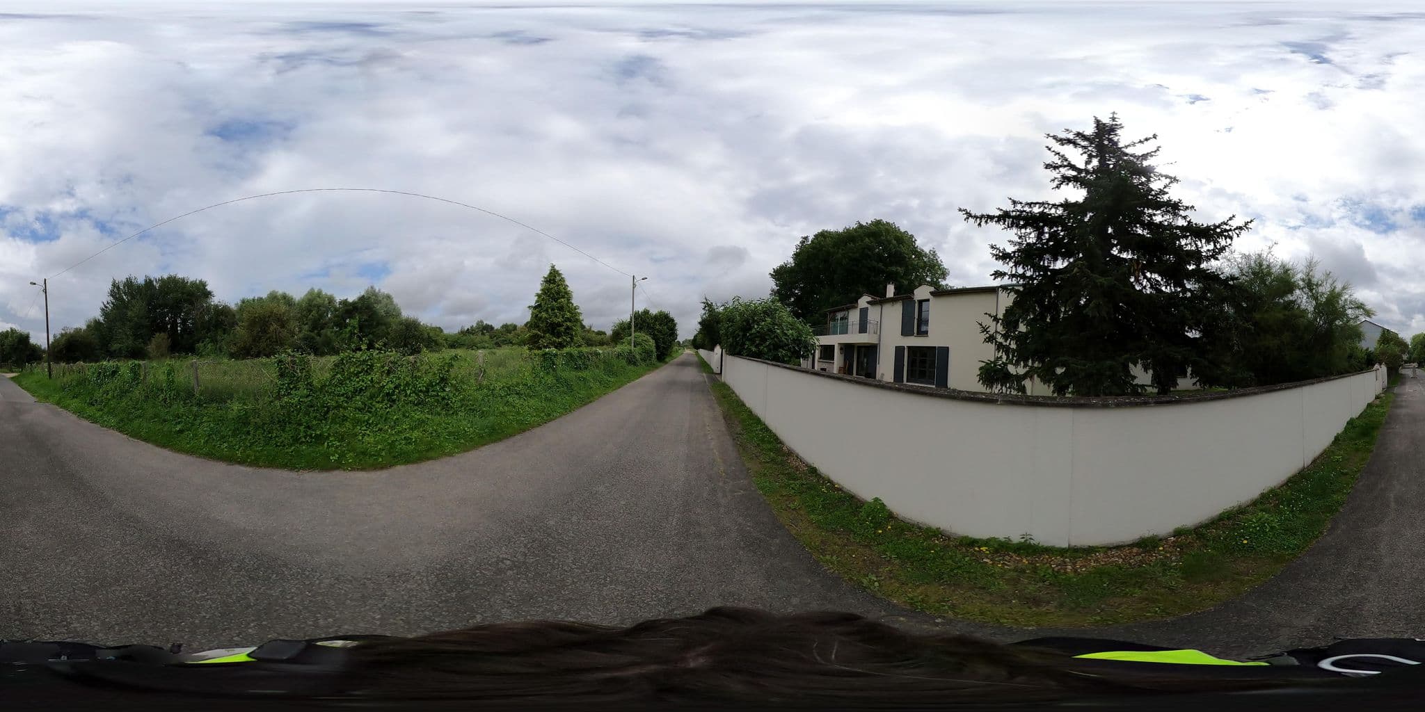 Street view near Domaine du Marais, Maisse — © cartocite (CC BY-SA · Mapillary)