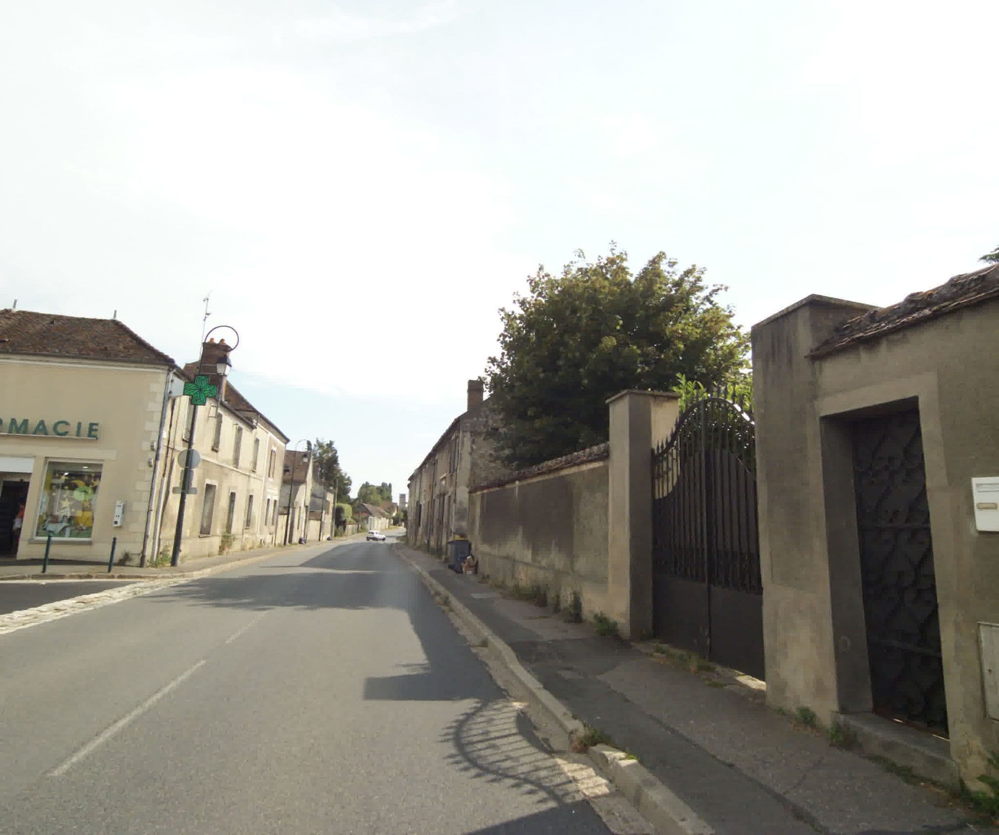 Street view near Gîte Fontainebleau la Martinière Ury Climbing Cottage, Achères-la-Forêt — © sogefi (CC BY-SA · Mapillary)