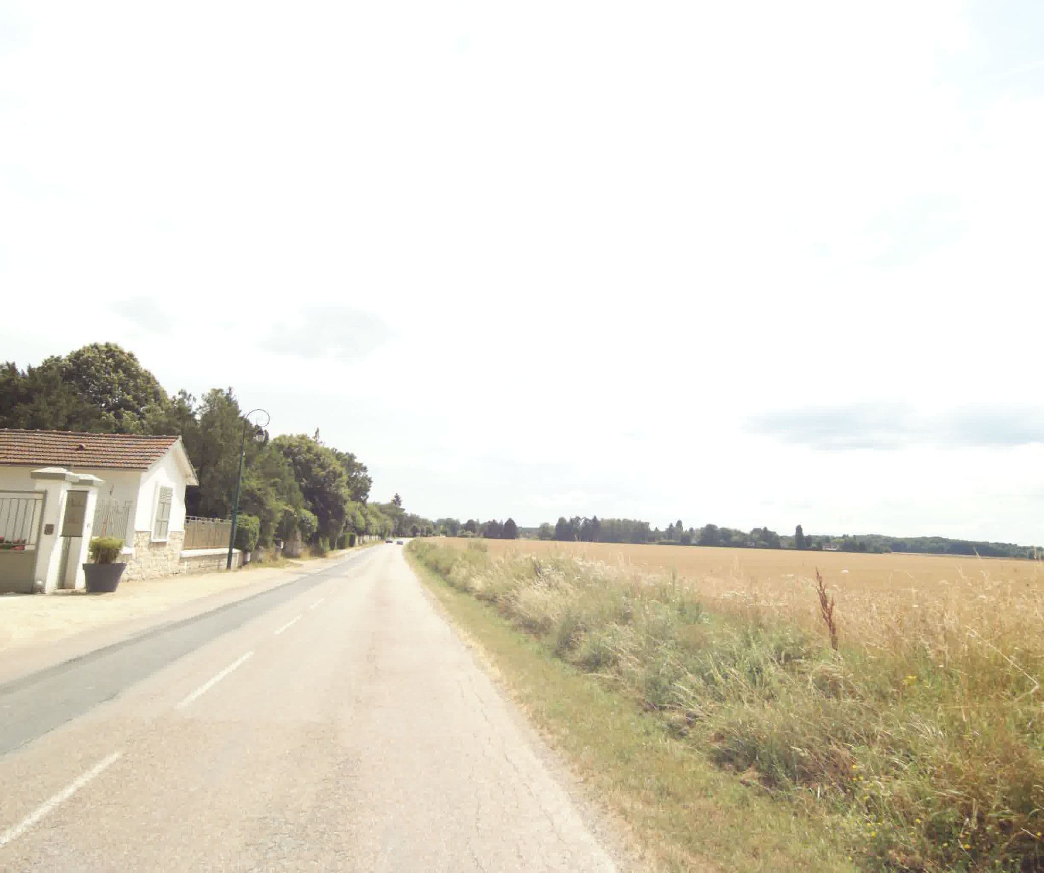 Street view near La Bastide de Barbizon, Barbizon — © sogefi (CC BY-SA · Mapillary)