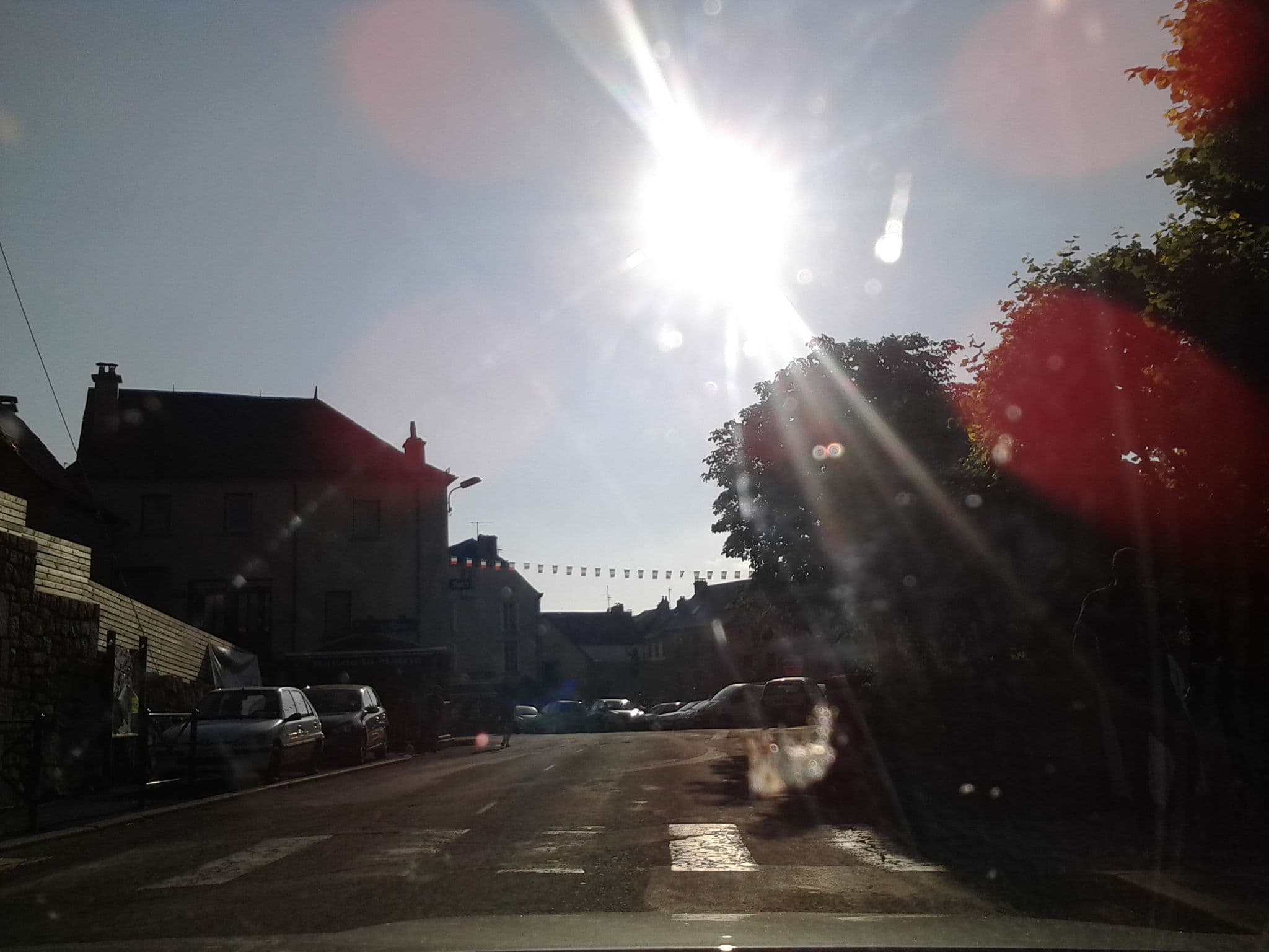 Street view near Les Volets Bleus MALED CECILE, Aumont-Aubrac — © apatookonpri (CC BY-SA · Mapillary)