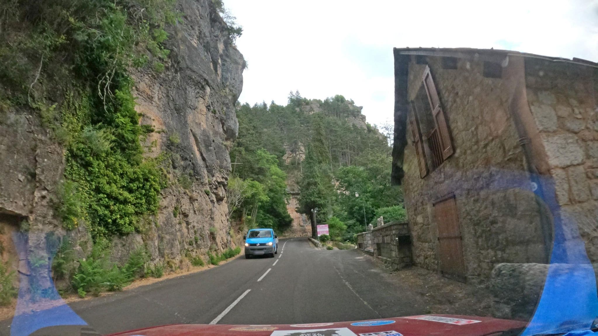 Street view near Chateau de la Caze, Chanac — © masterofnoroad (CC BY-SA · Mapillary)