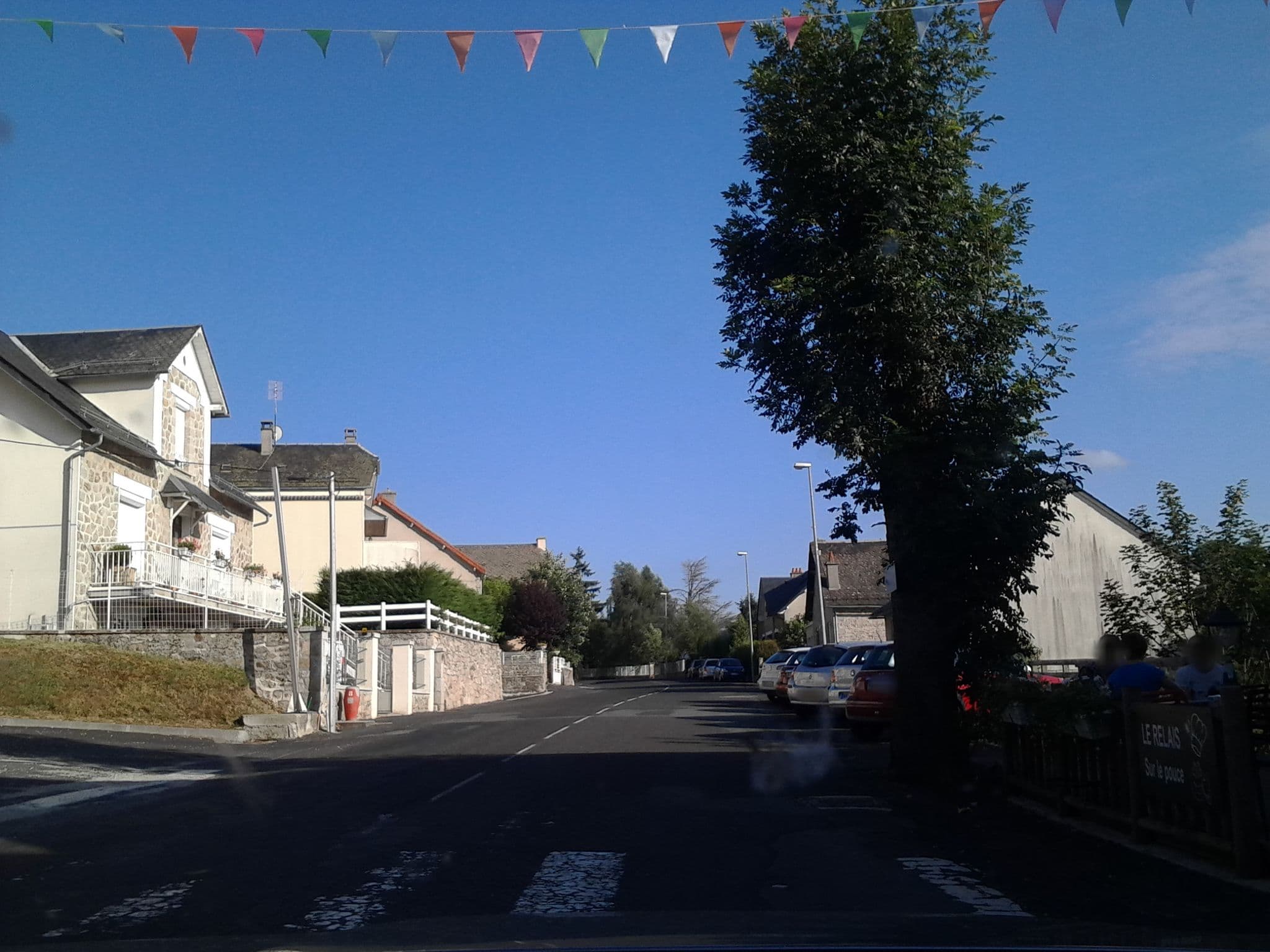 Street view near Hôtel Linette, Aumont-Aubrac — © apatookonpri (CC BY-SA · Mapillary)