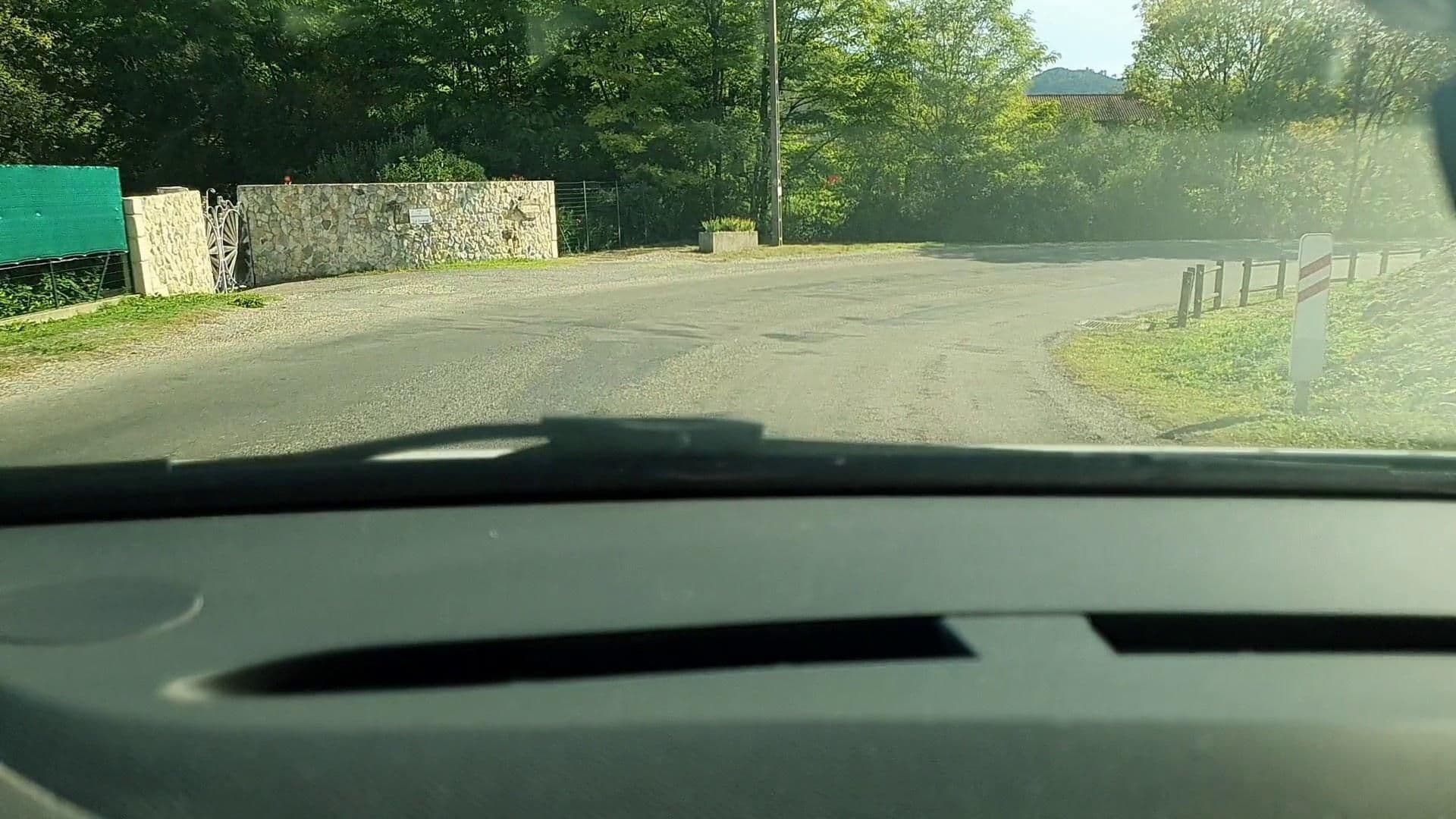 Street view near La Siréne, Molières-sur-Cèze — © si3p0 (CC BY-SA · Mapillary)