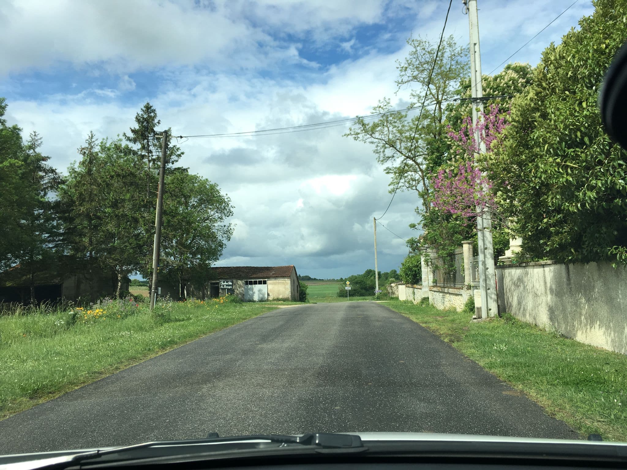 Street view near Chambres d'hôtes La Hourqueyre, Saint-Estèphe — © sank (CC BY-SA · Mapillary)
