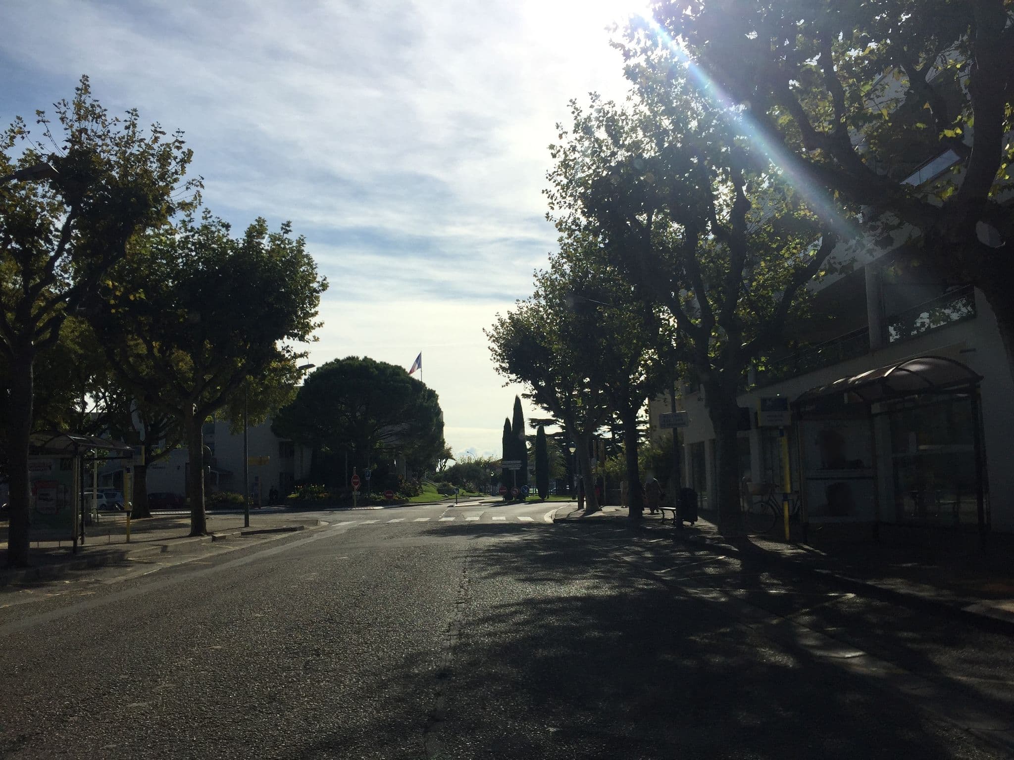 Street view near Selectour - Ailleurs Voyages, Pierrelatte — © zimmy (CC BY-SA · Mapillary)