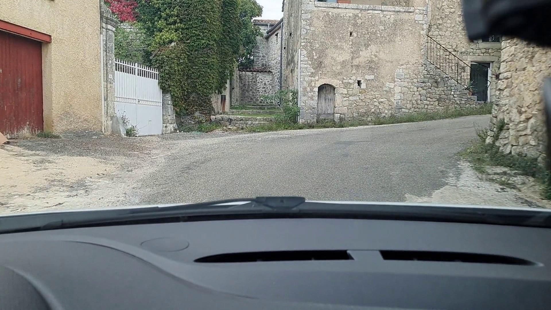 Street view near Min Kamer Bie Aux Parfums Des Garrigues, Salindres — © si3p0 (CC BY-SA · Mapillary)