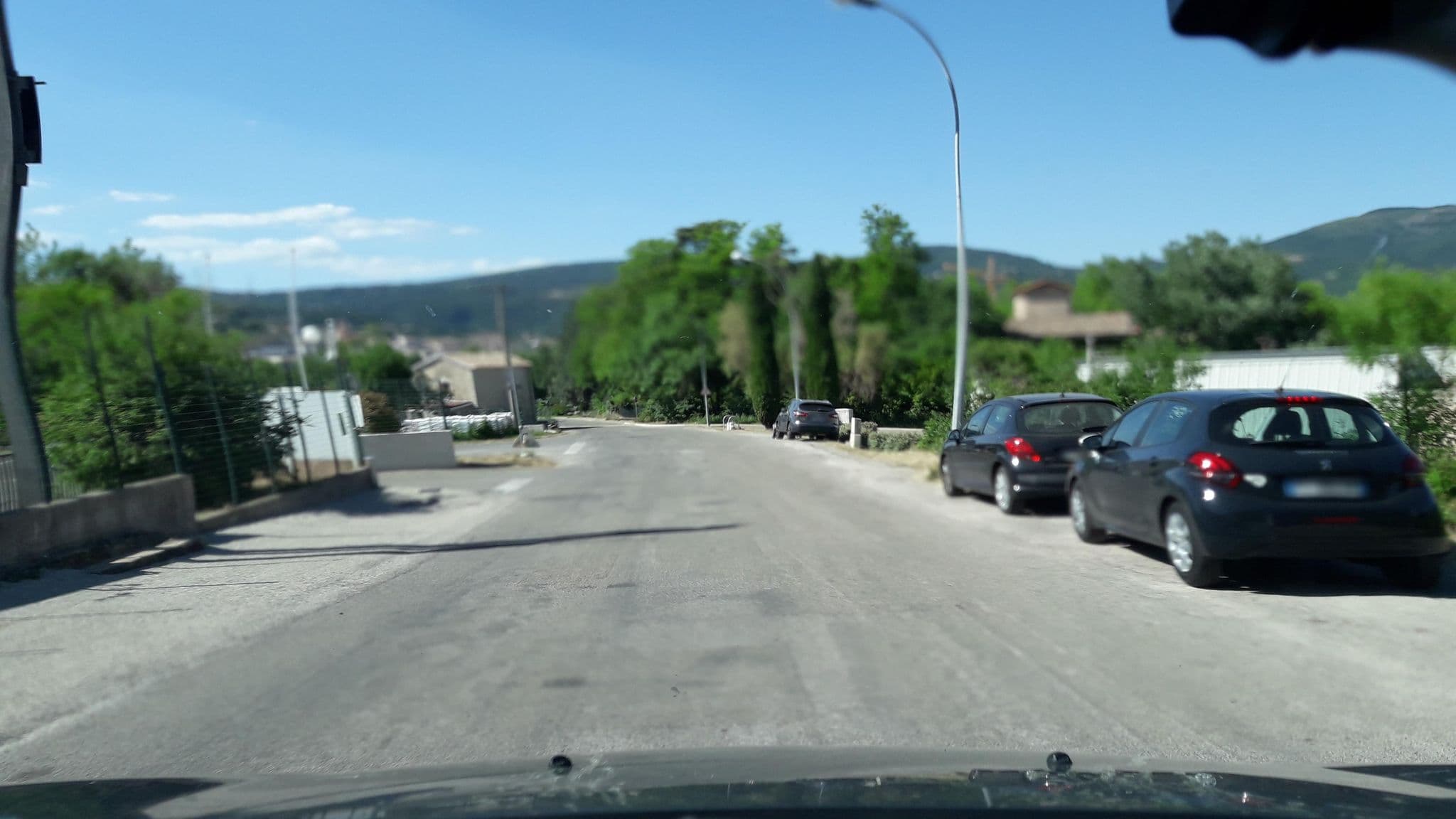 Street view near Hôtel les Châtaigniers, Privas — © eric_s (CC BY-SA · Mapillary)