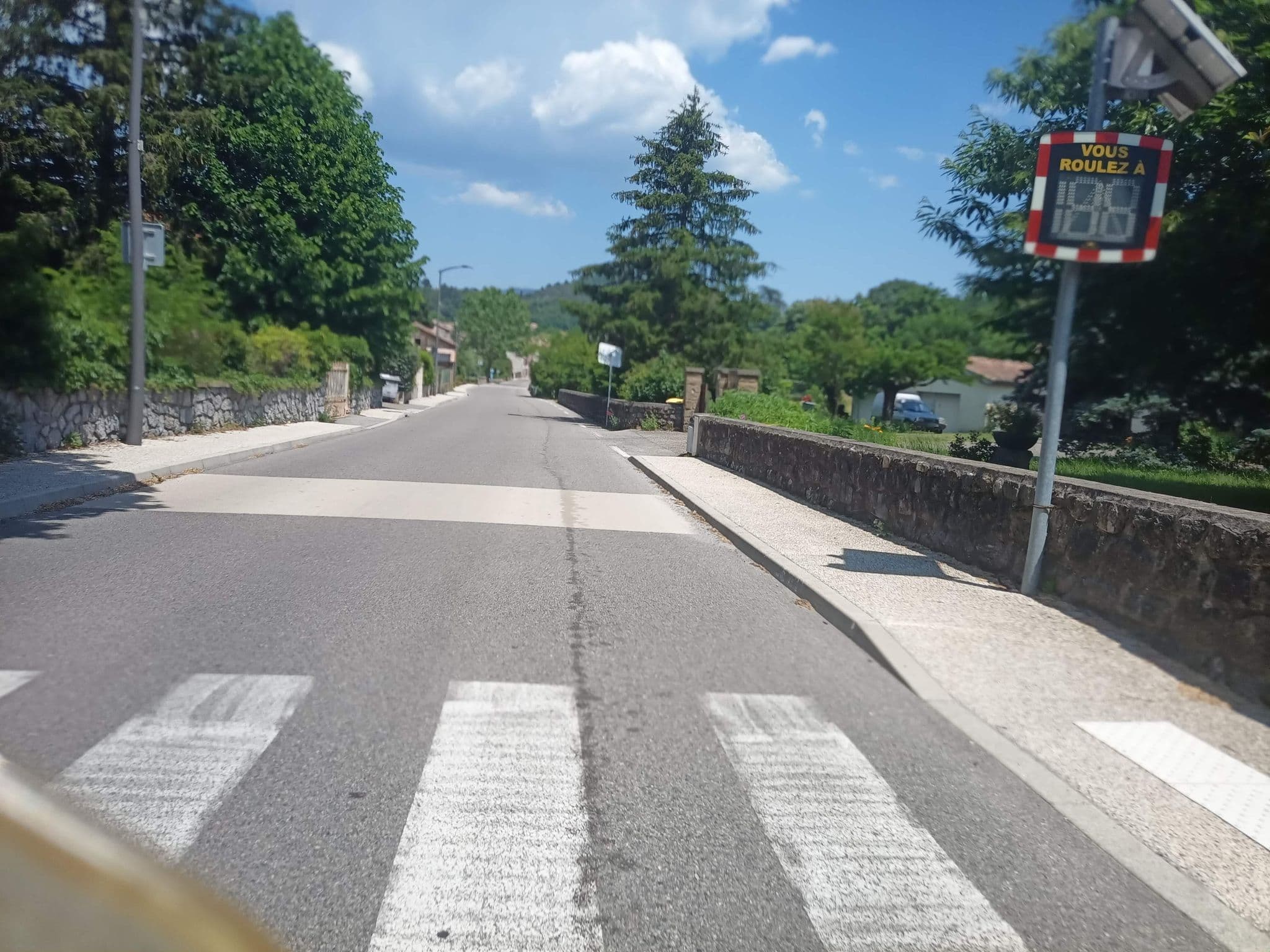 Street view near Au Caveau de Jaujac, Jaujac — © connermacleod69 (CC BY-SA · Mapillary)