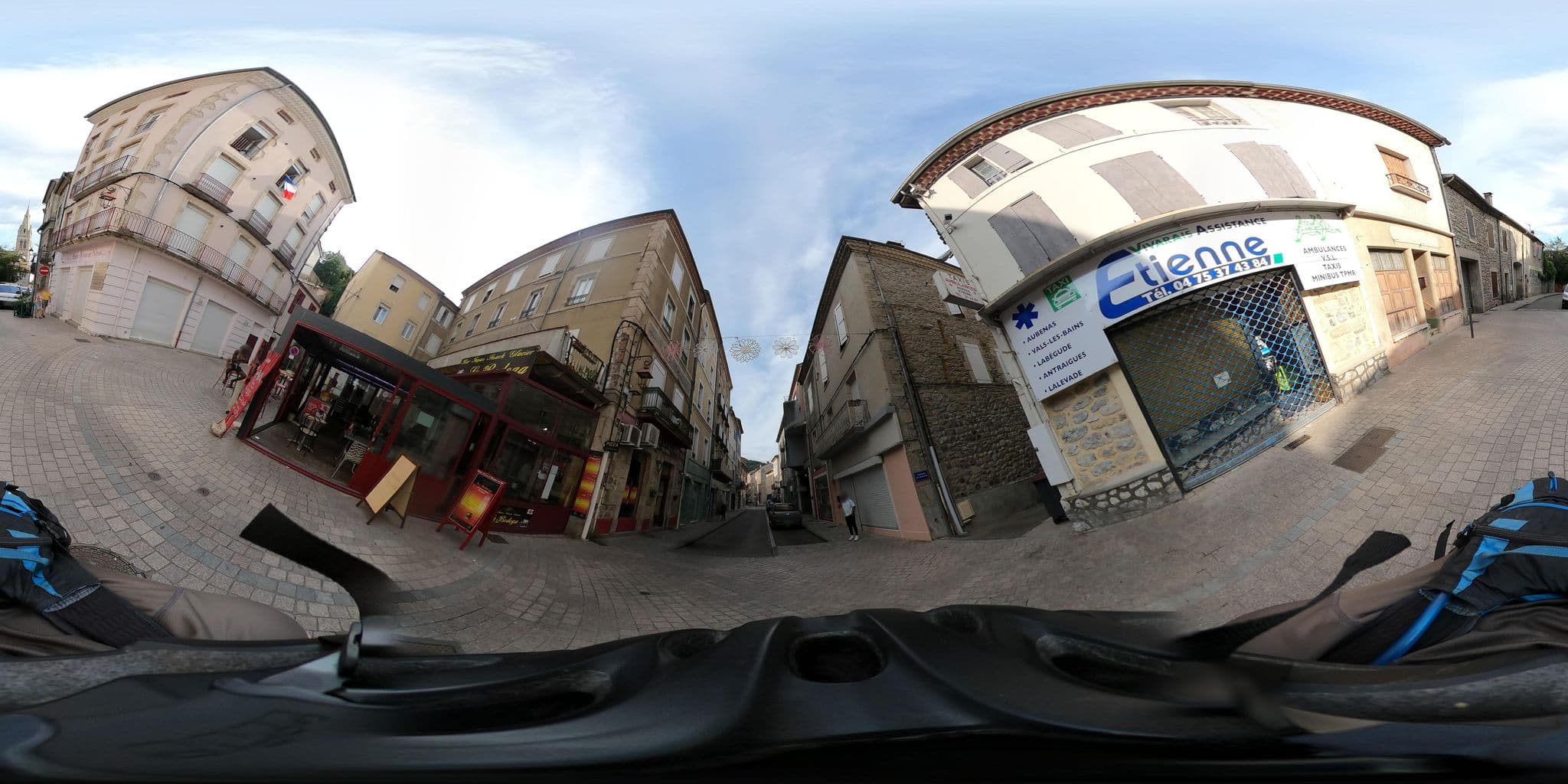 Street view near Appart'hôtel Vals les Bains, Vals-les-Bains — © Krob (CC BY-SA · Mapillary)