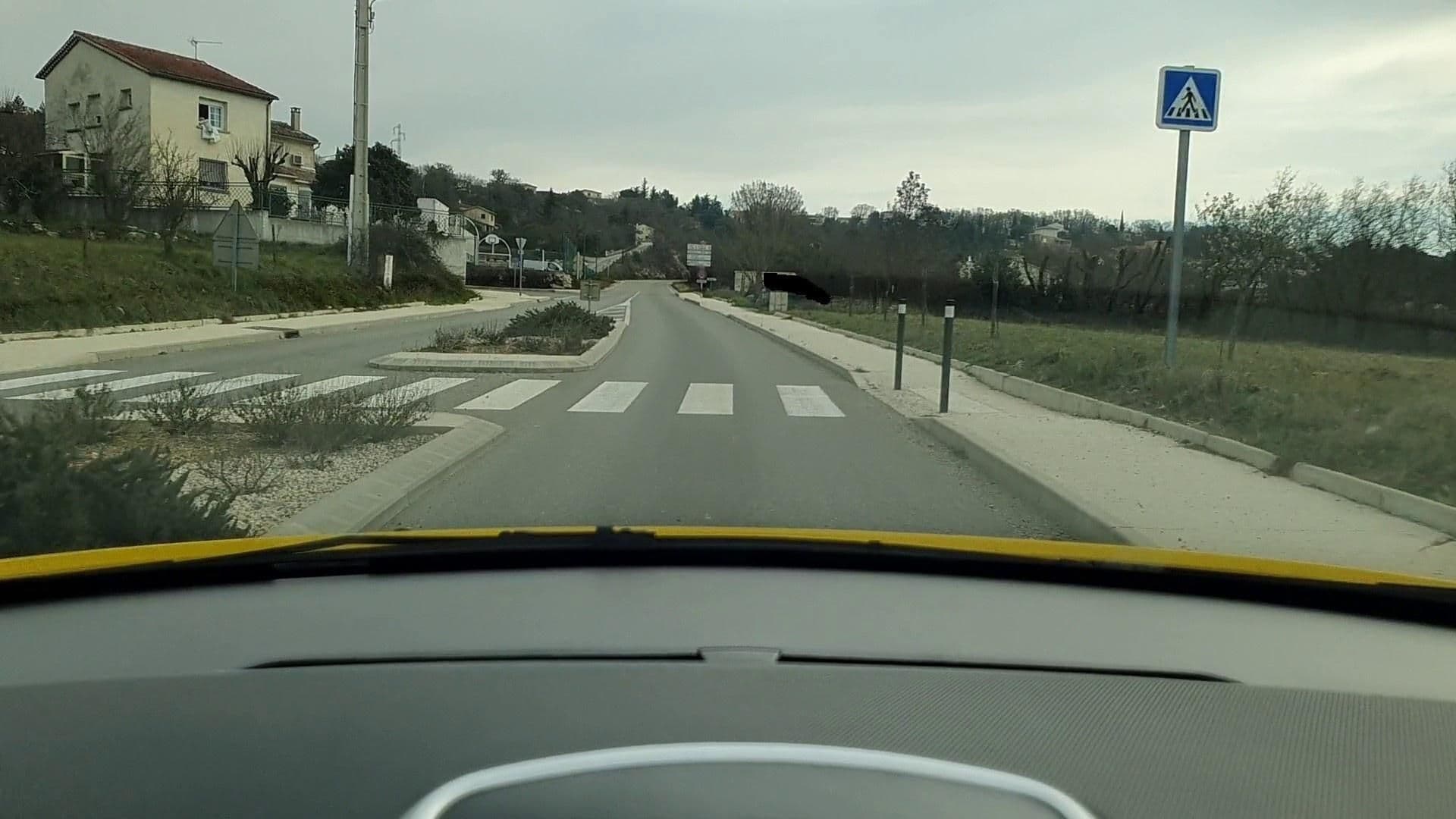 Street view near Hôtel Restaurant le Mas du Terme, Barjac — © si3p0 (CC BY-SA · Mapillary)