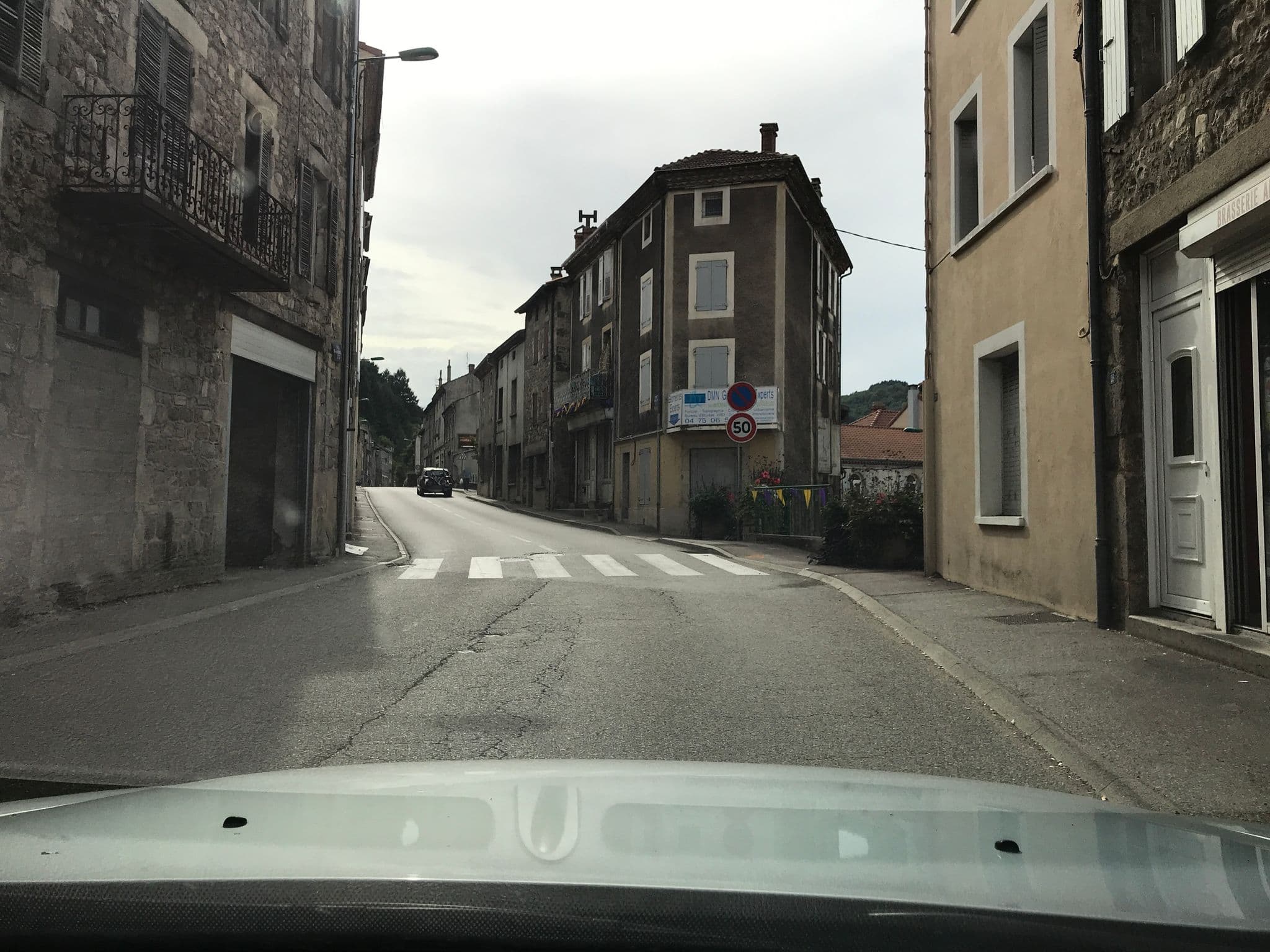 Street view near Restaurant Barattero Perrier, Lamastre — © thierryajeaniphone (CC BY-SA · Mapillary)