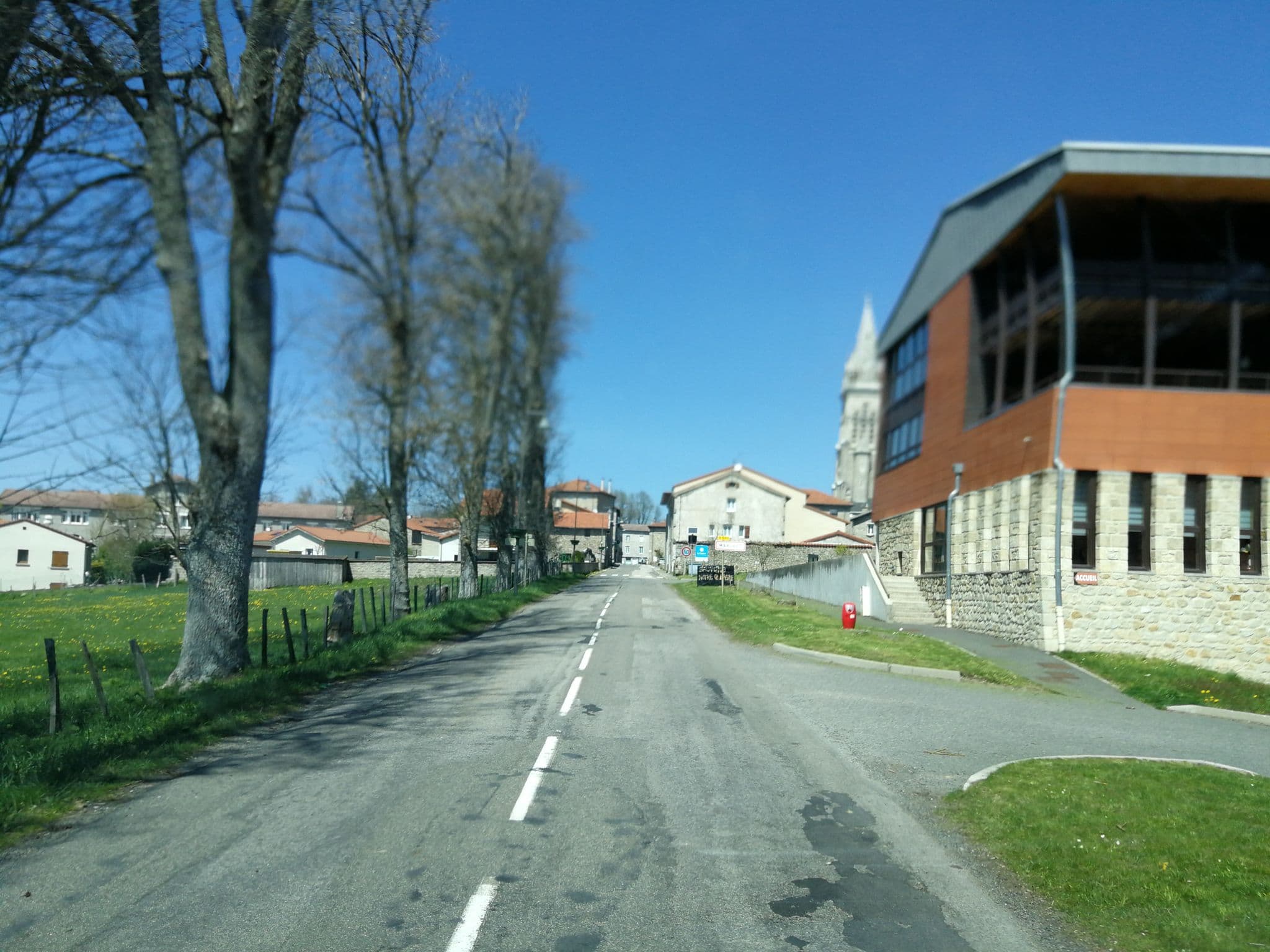 Street view near Ehpad Entre Champs et Forets, Marlhes — © jerome_pietri (CC BY-SA · Mapillary)