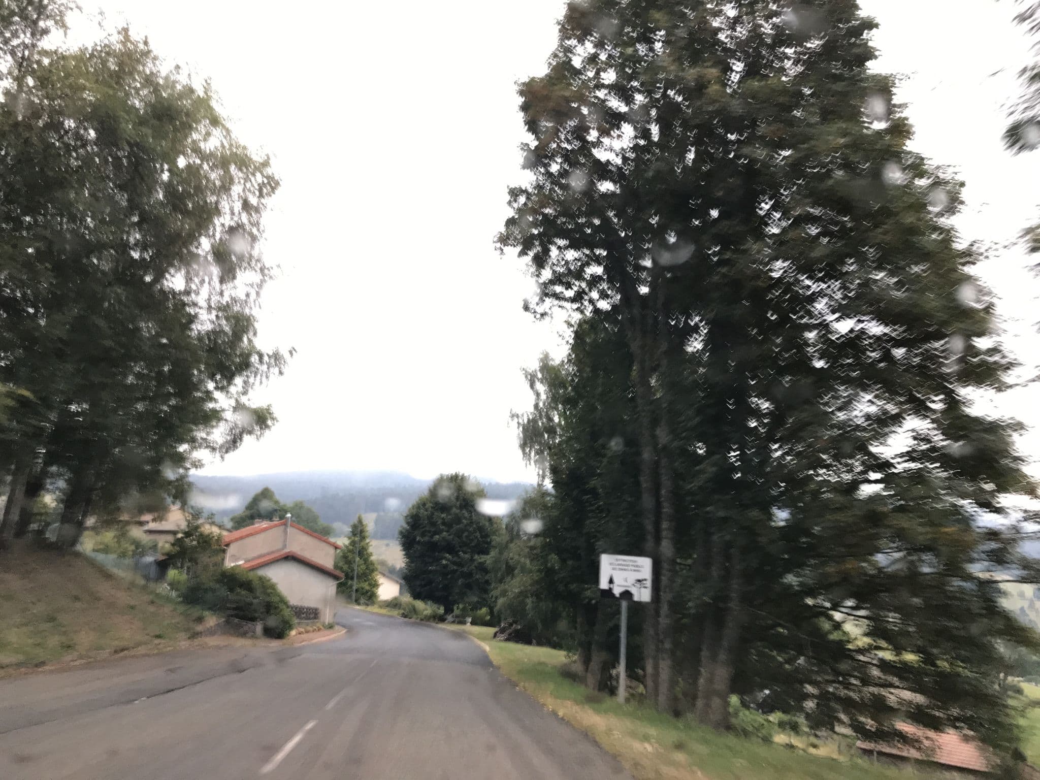 Street view near Picarles, Noirétable — © fpm (CC BY-SA · Mapillary)